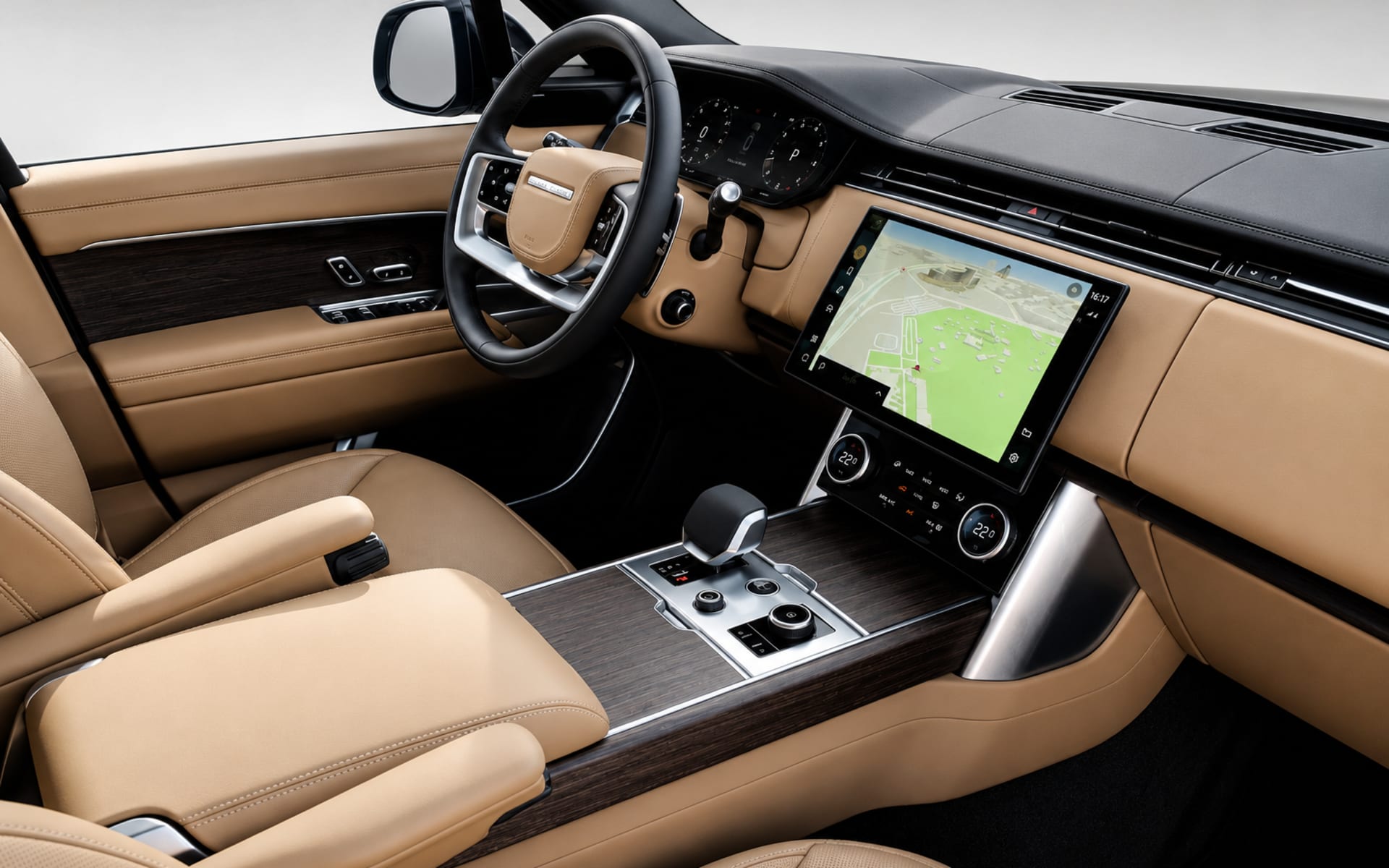 Land Rover Range Rover Vogue 2023 for rent in Dubai photo 4