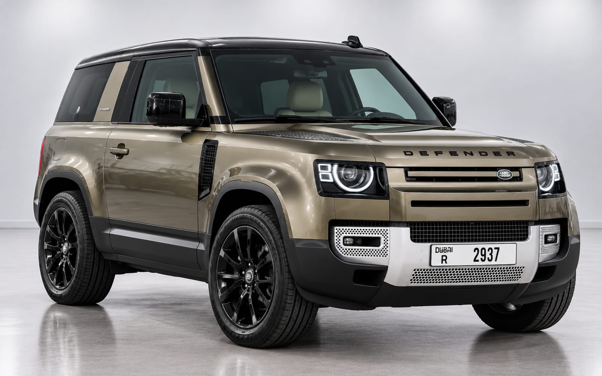 Land Rover Defender 90 2023 for rent in Dubai photo 1