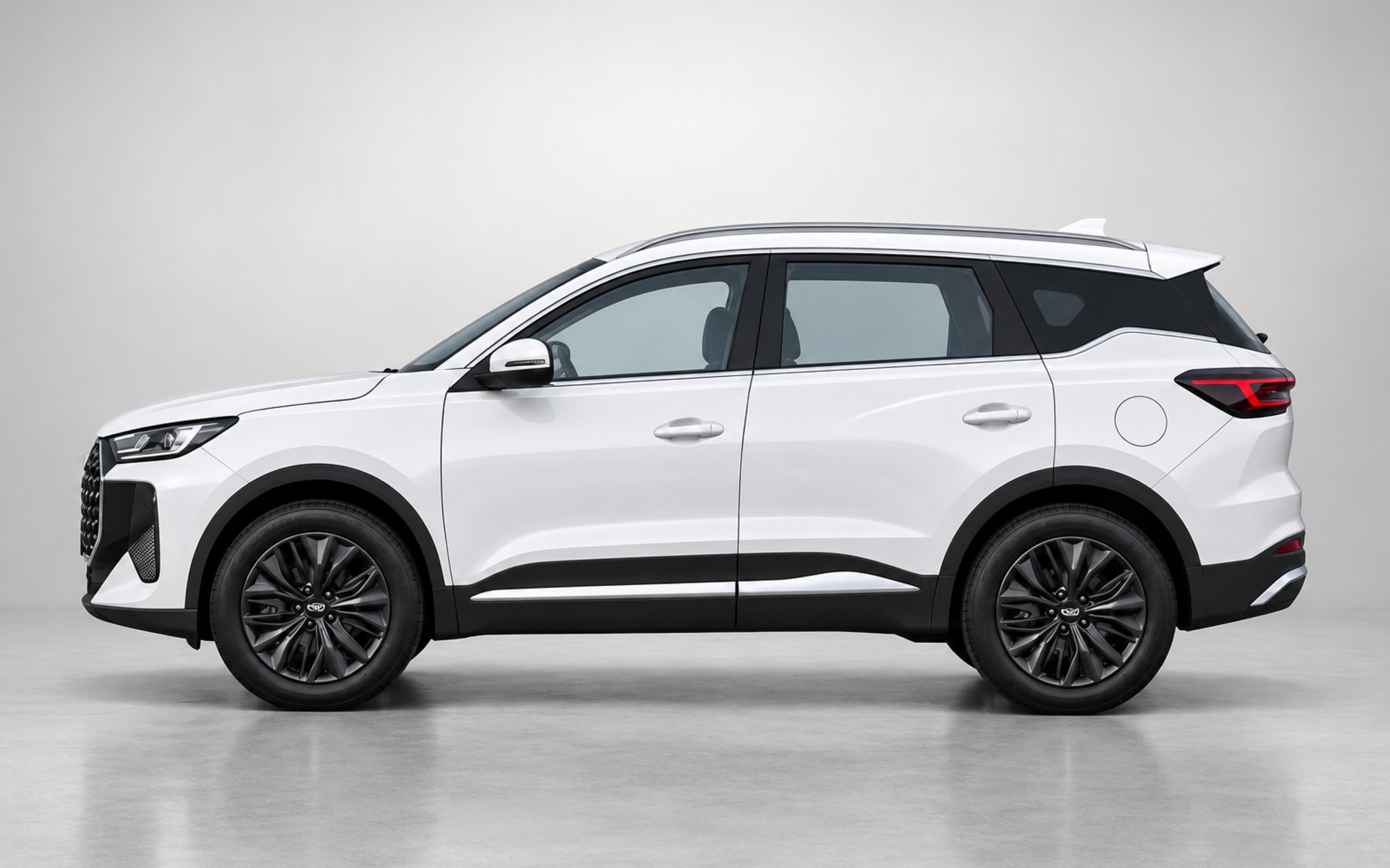 Chery Tiggo 7 Pro 2025 for rent in Dubai photo 2