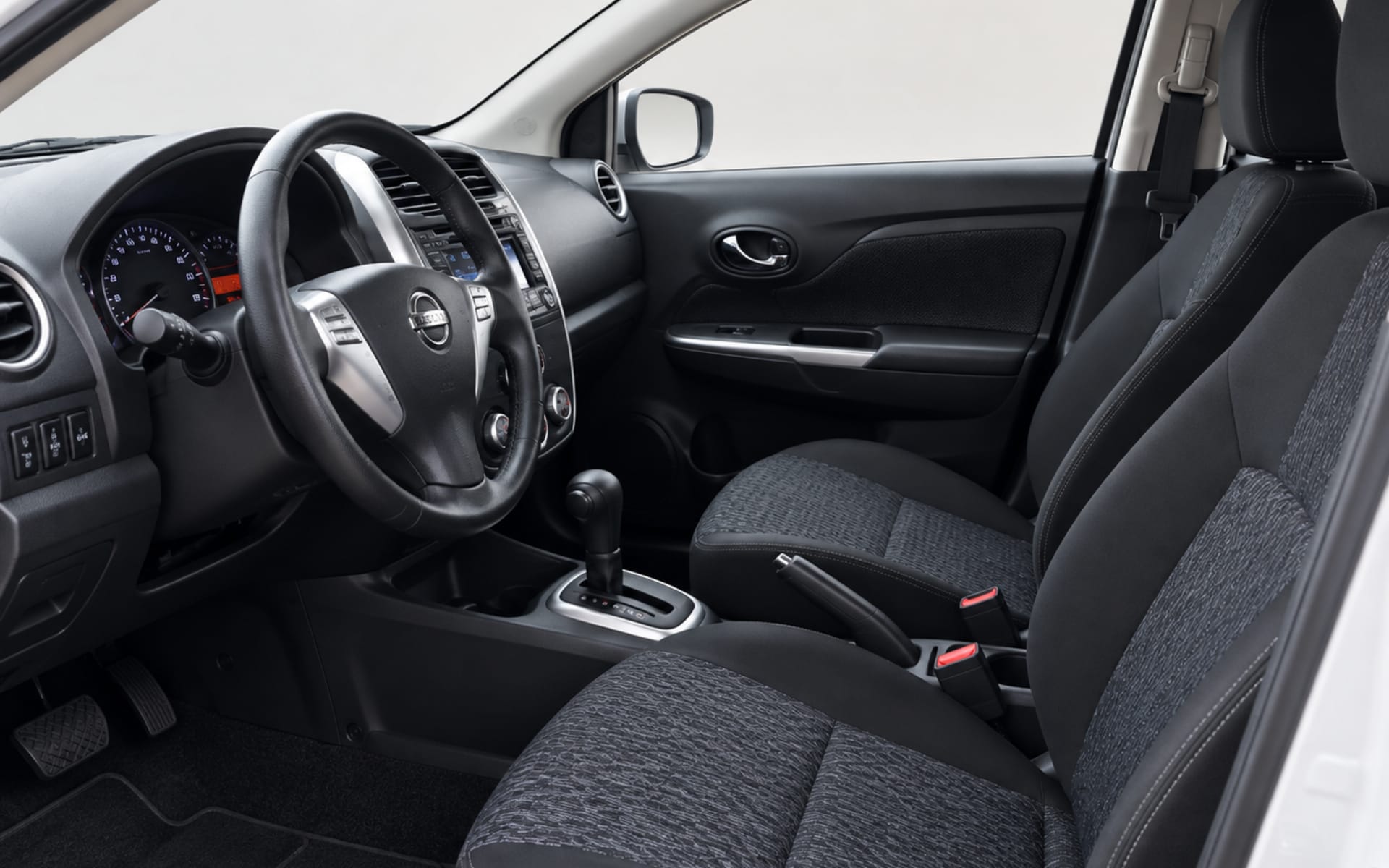 Nissan Sunny 2024 for rent in Dubai photo 4