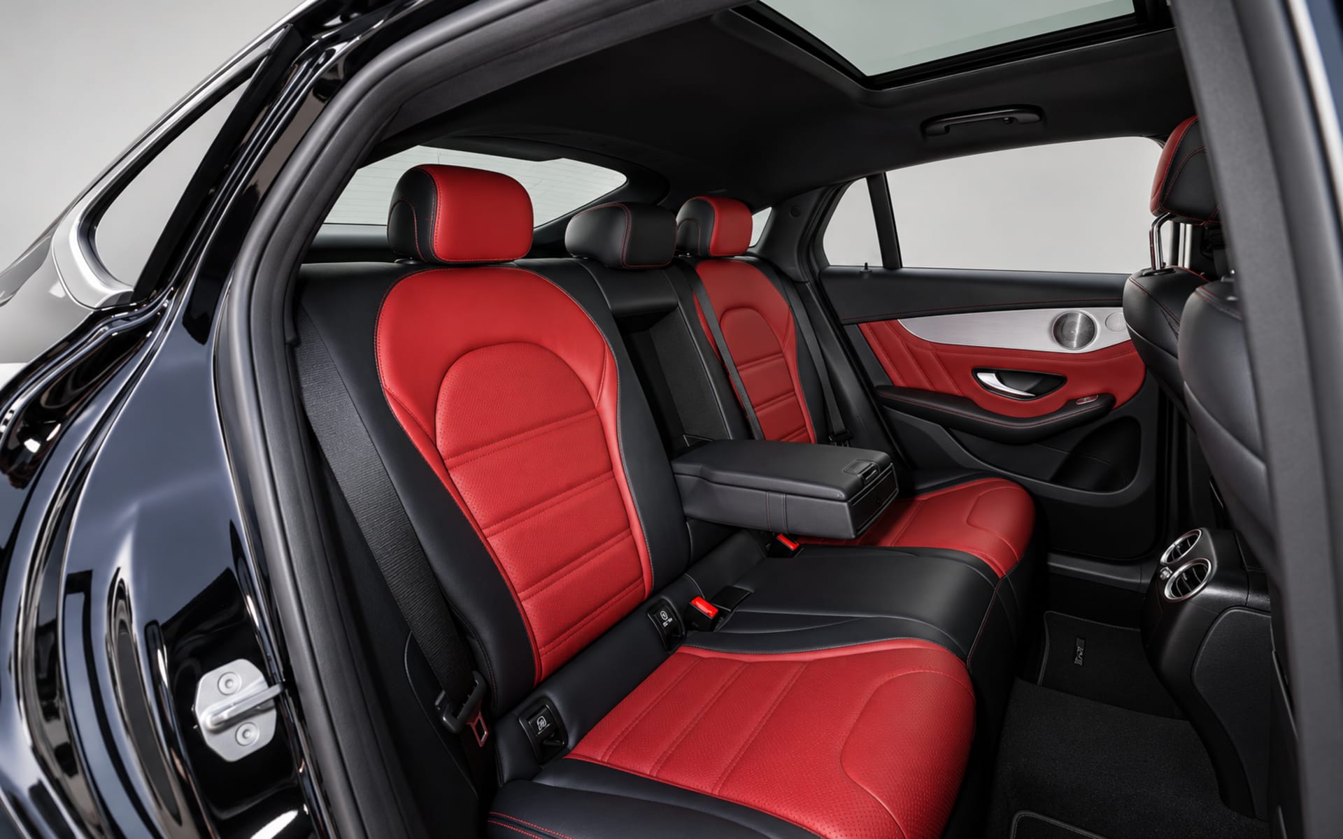 Mercedes-Benz GLC 43 AMG Coupe 2025 for rent in Dubai photo 5