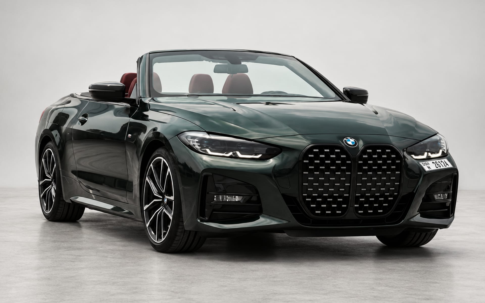 BMW 420i Convertible image 1