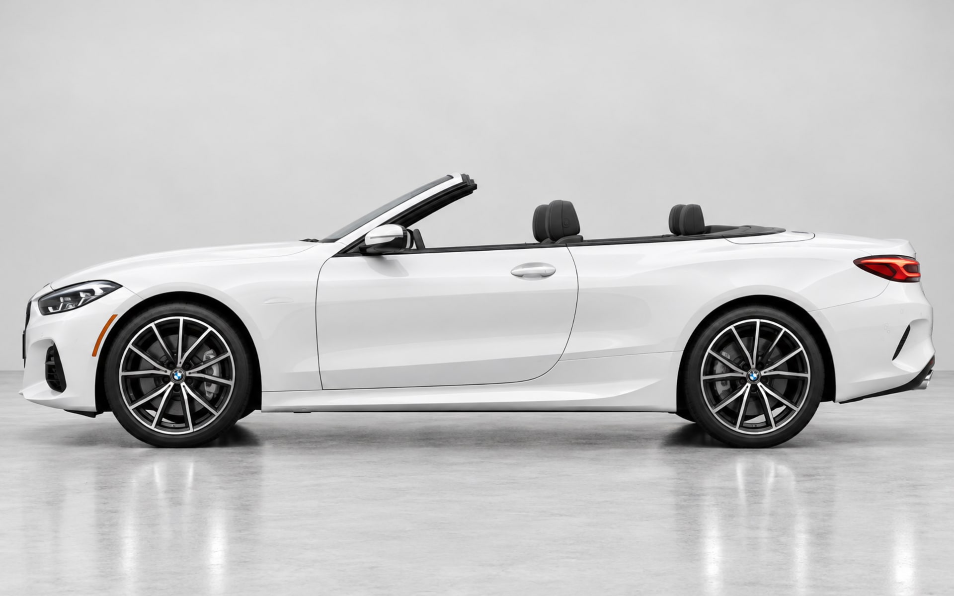 BMW 430i Convertible 2024 for rent in Dubai photo 2