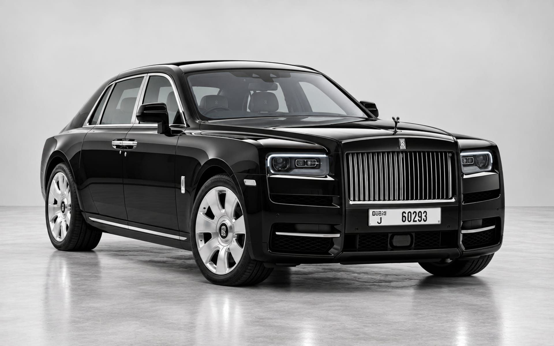 Rolls-Royce Cullinan image 1