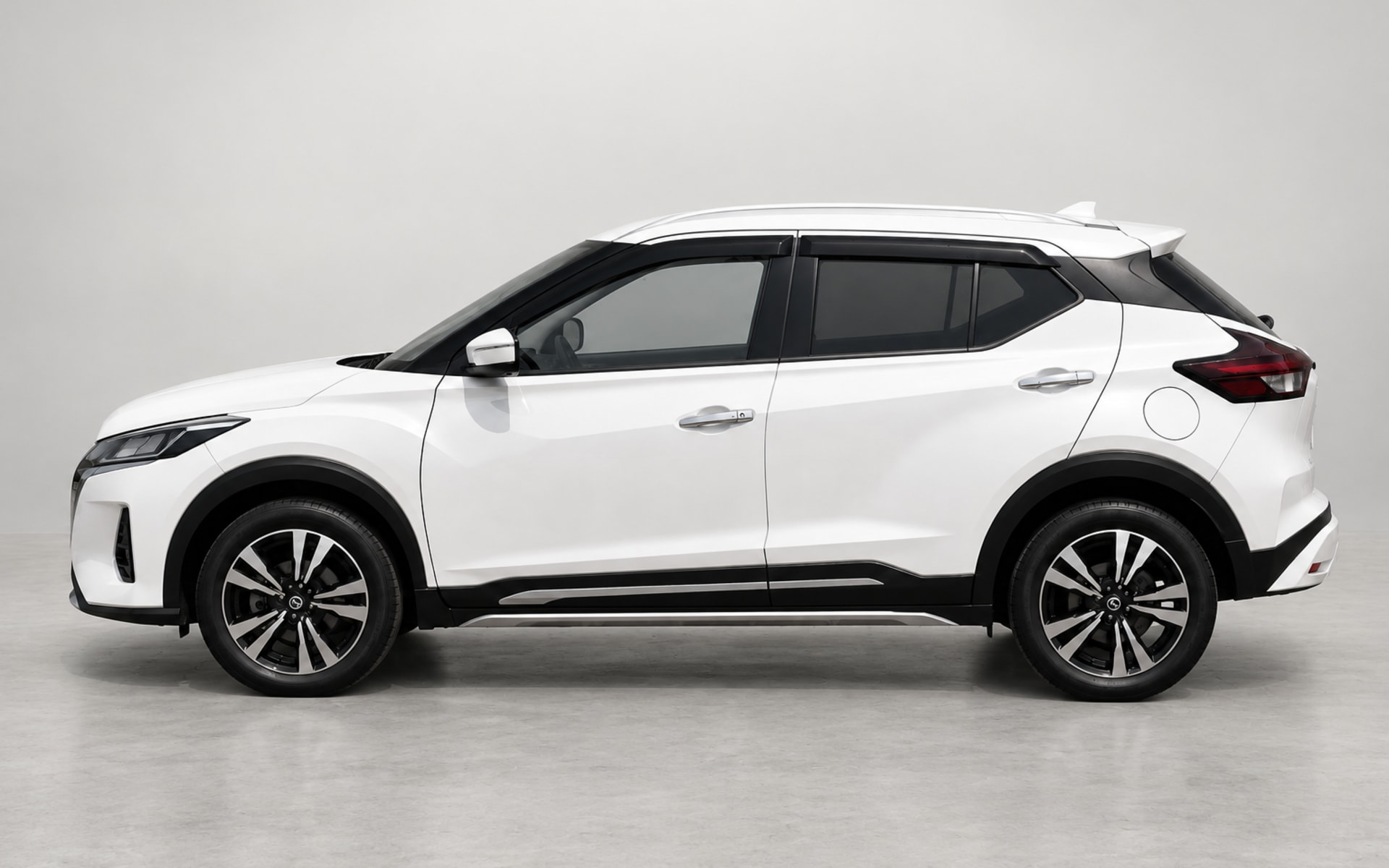 Nissan Kicks 2024 for rent in Dubai photo 2