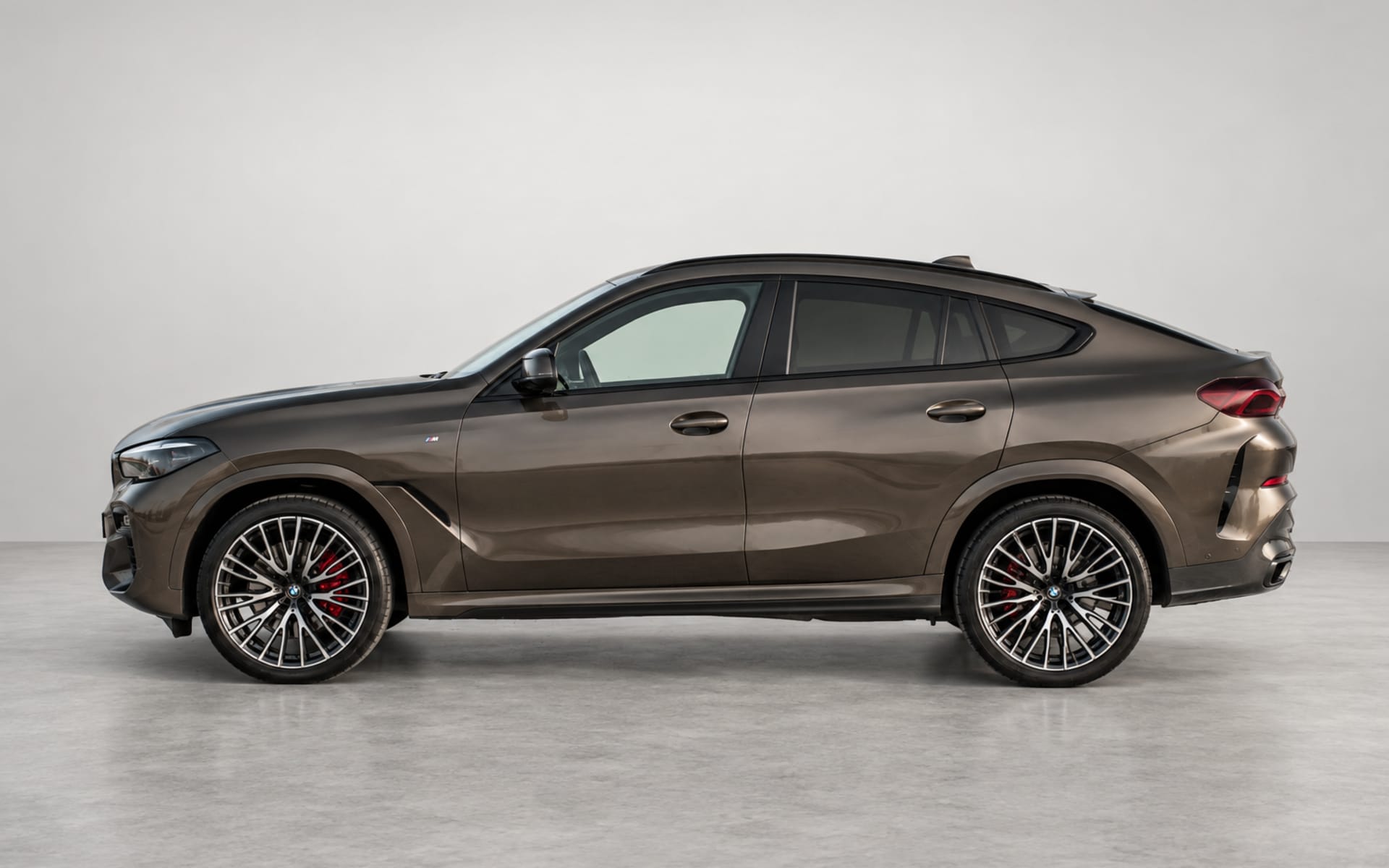 BMW X6 2026 for rent in Dubai photo 2