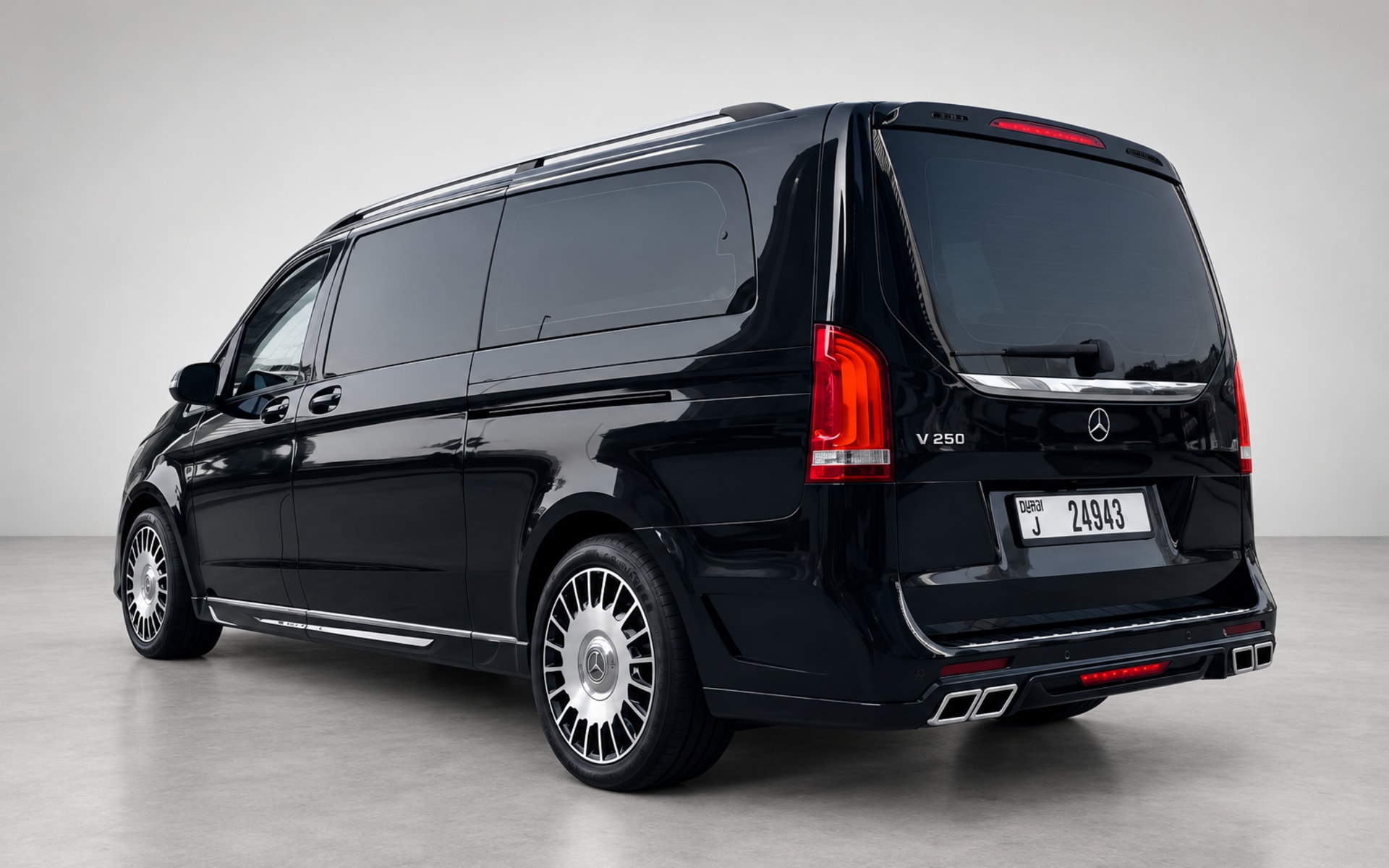 Mercedes-Benz V250 2022 for rent in Dubai photo 3