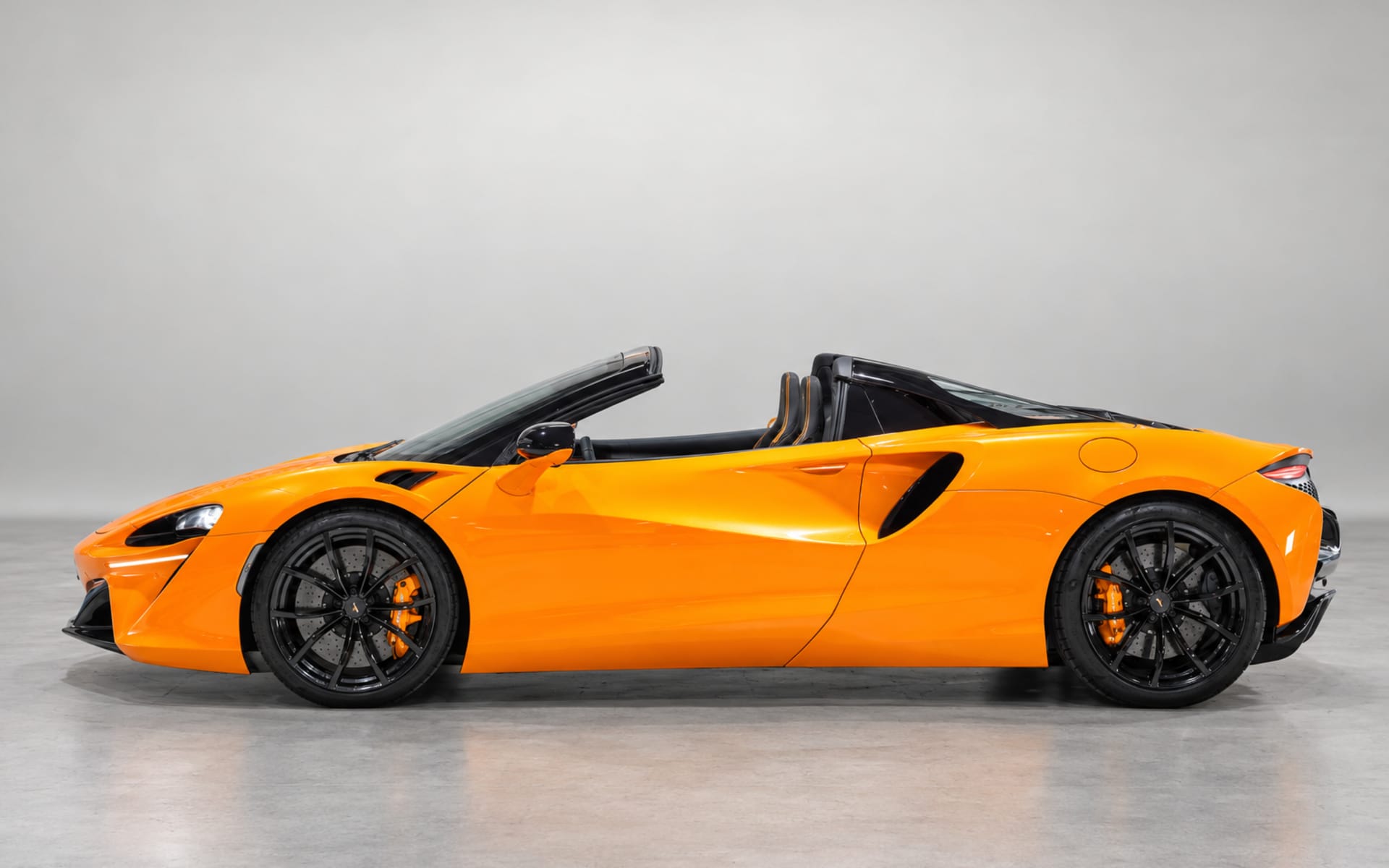 McLaren Artura Spider 2026 thumbnail 3