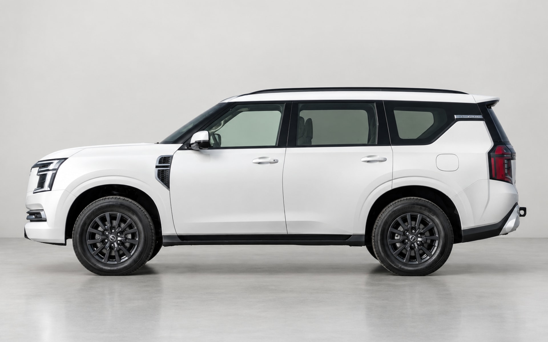 Nissan Patrol SE Titanium 2025 for rent in Dubai photo 2