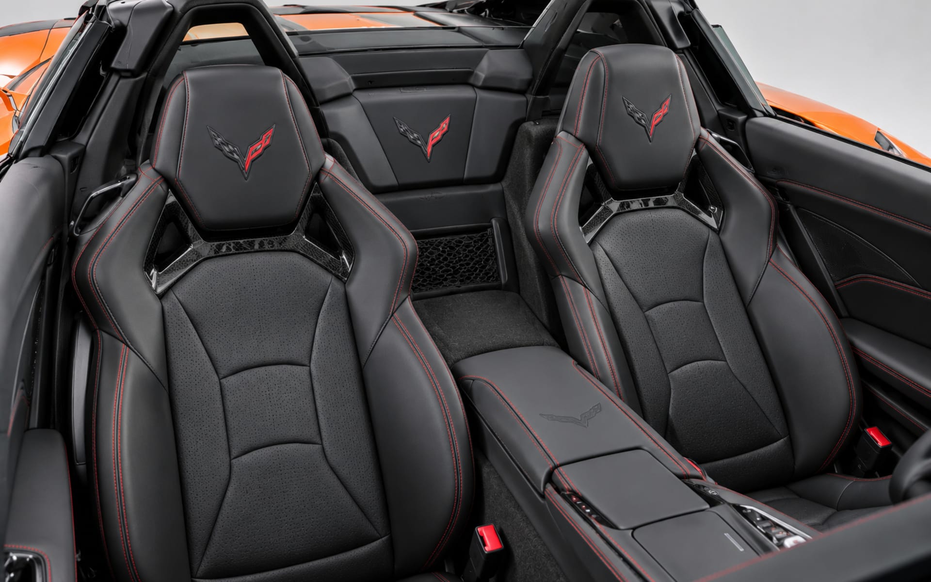 Chevrolet Corvette Stingray Convertible 2025 for rent in Dubai photo 5