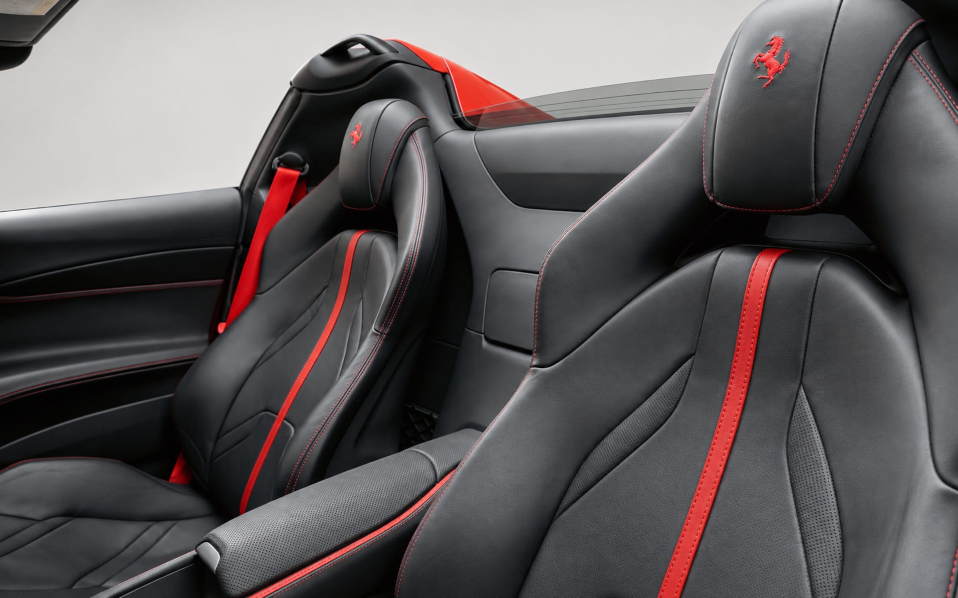Ferrari 812 GTS 2024 for rent in Dubai photo 6