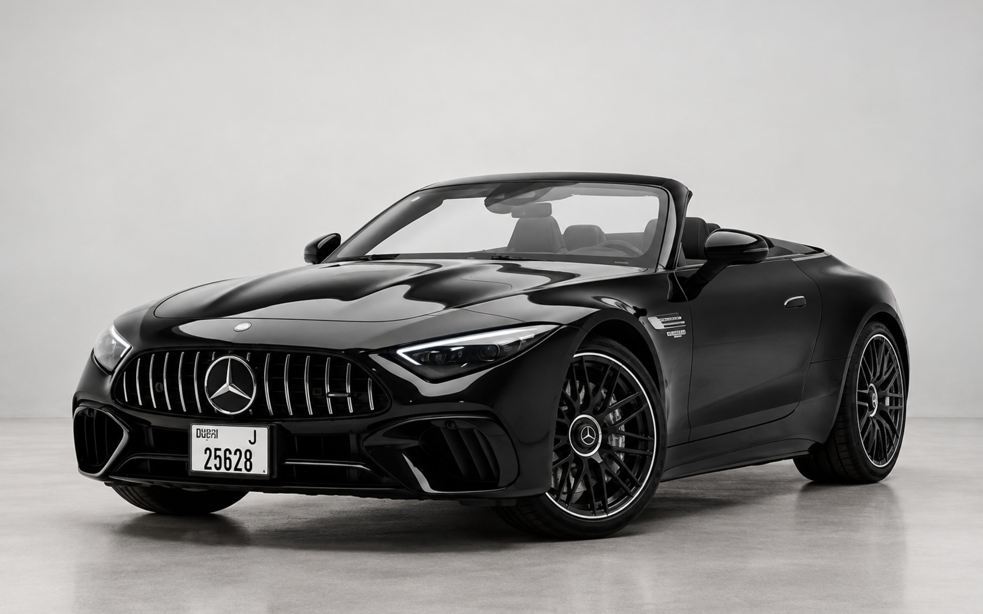 Mercedes-Benz SL 63 AMG 2025 thumbnail 3