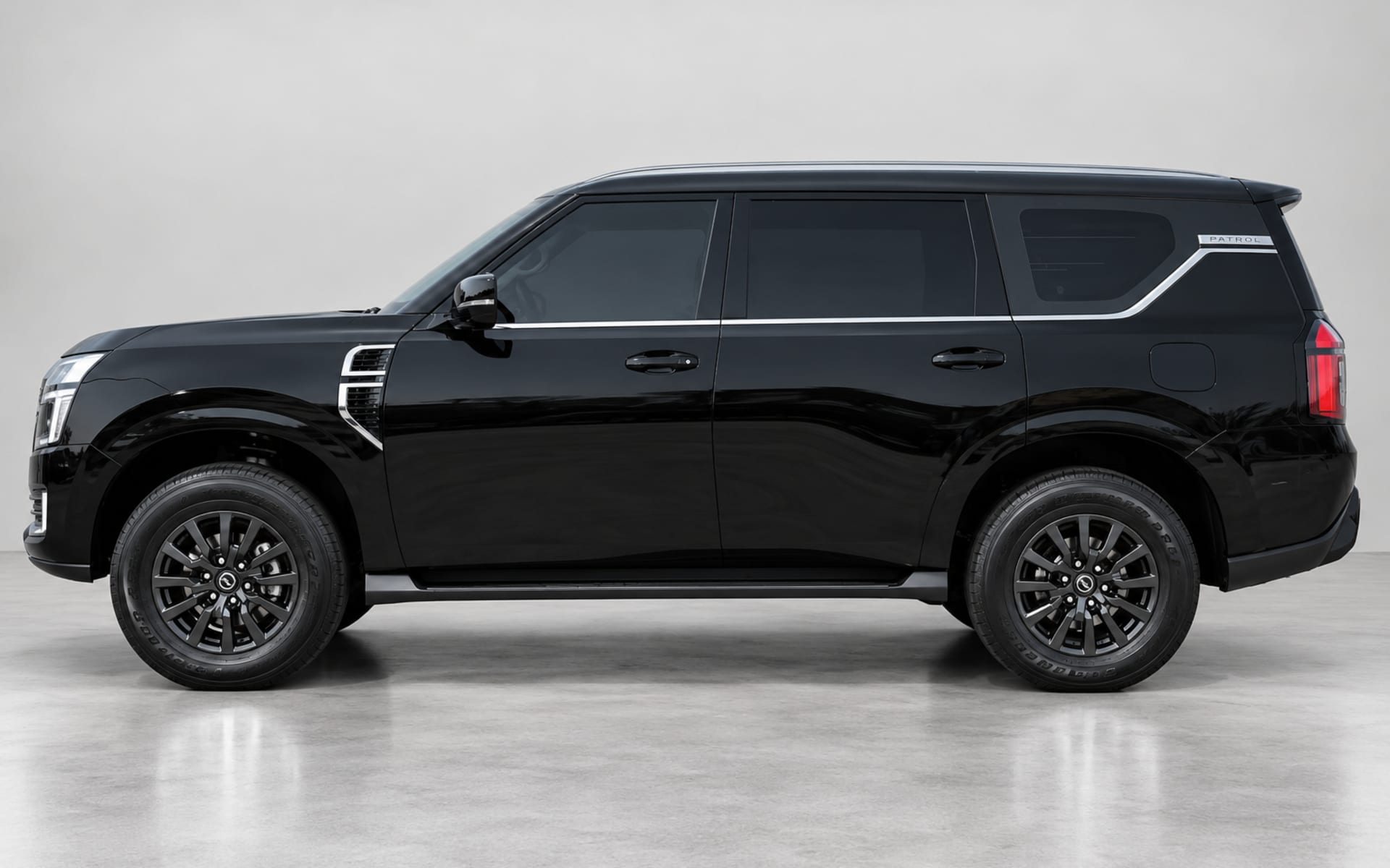 Nissan Patrol image 1