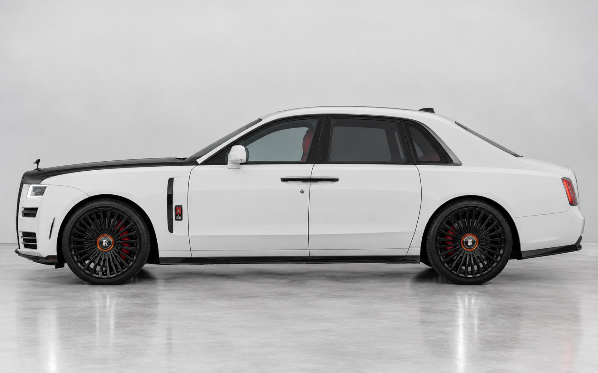 Rolls-Royce Ghost Mansory 2024 for rent in Dubai photo 2