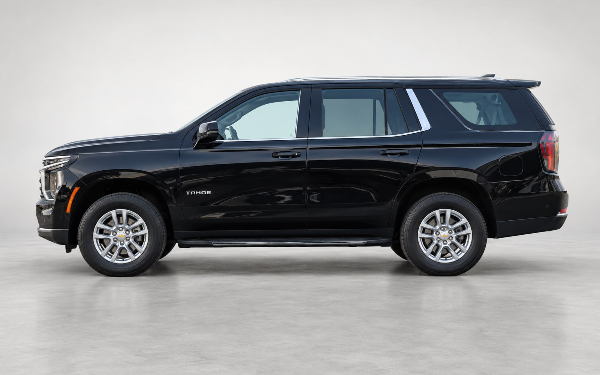 Chevrolet Tahoe 2025 for rent in Dubai photo 2