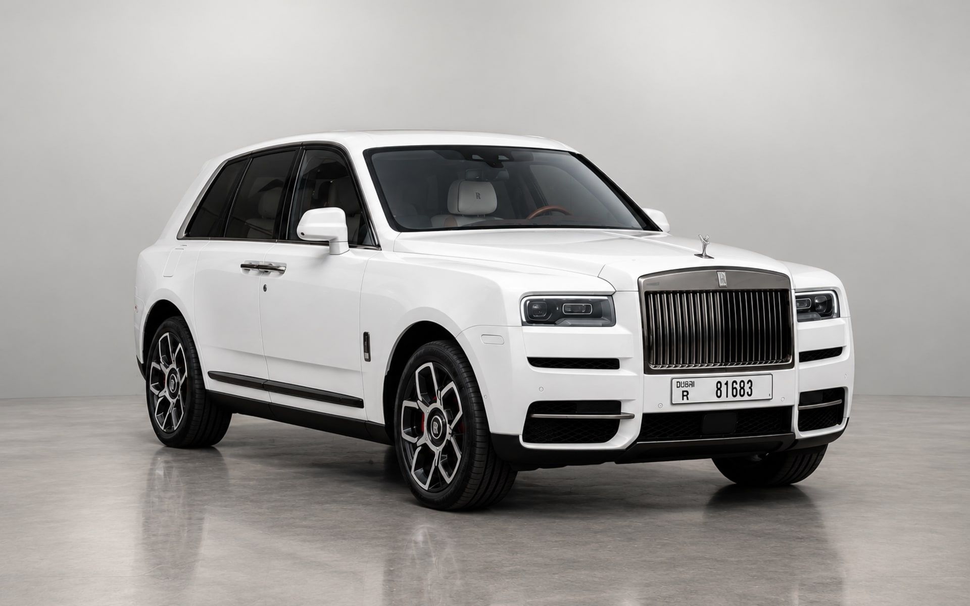 Rolls-Royce Cullinan image 1