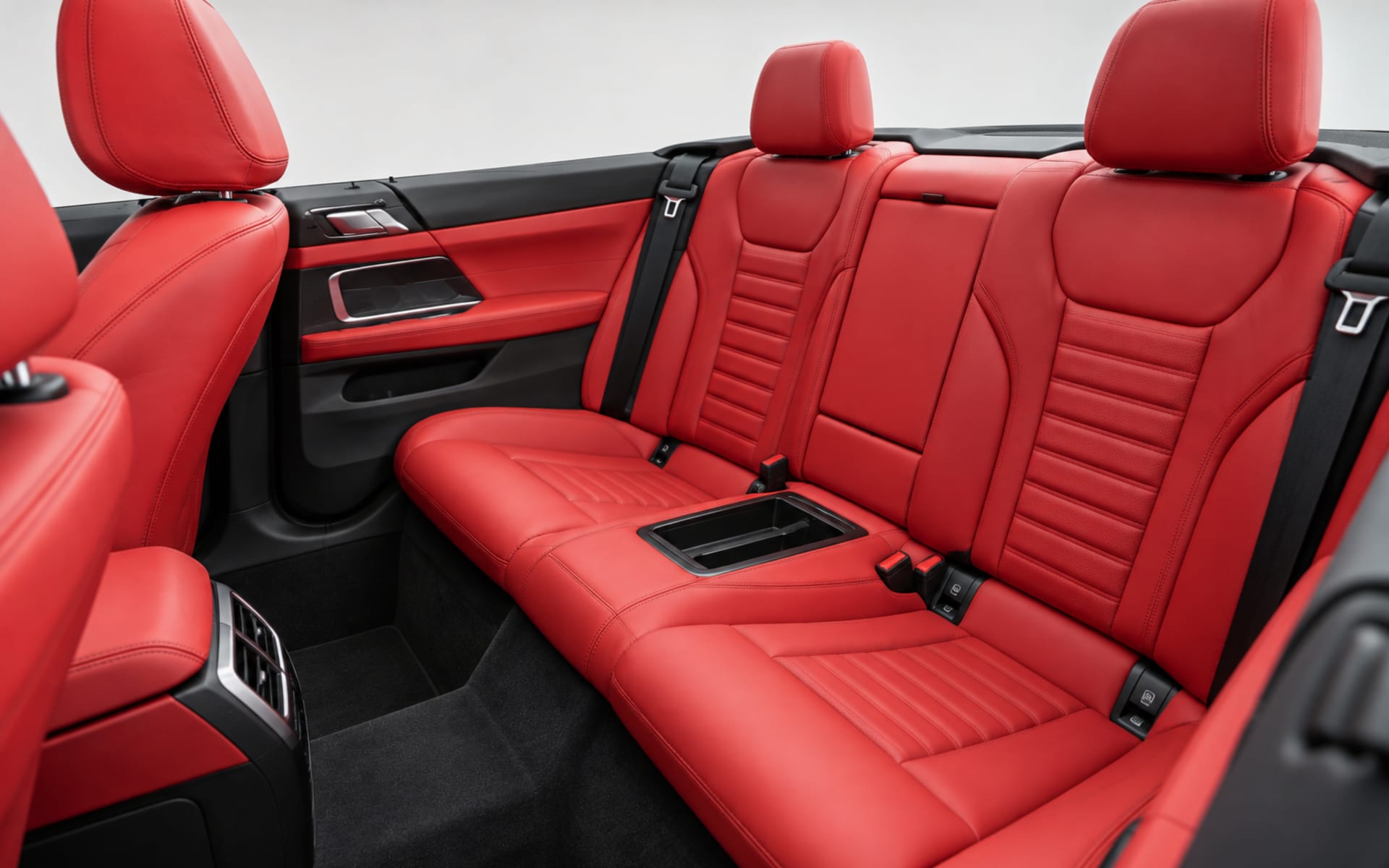 BMW 440i Convertible 2024 for rent in Dubai photo 5