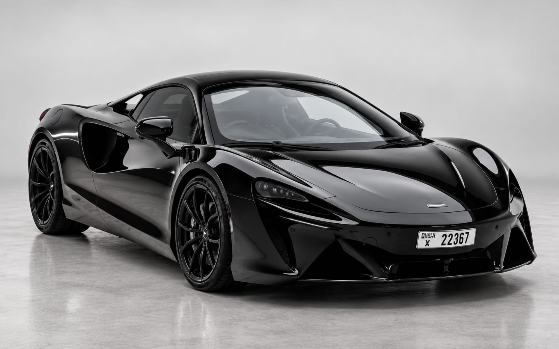 McLaren Artura 2025 - image 1