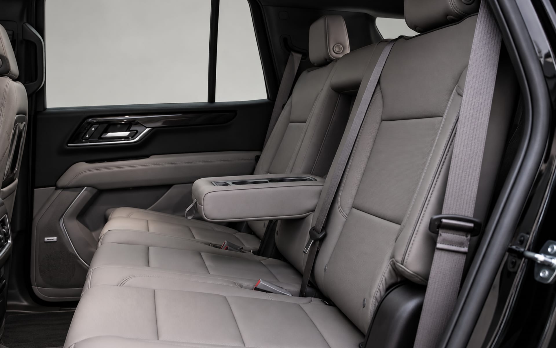 GMC Yukon Elevation 2025 for rent in Dubai photo 8