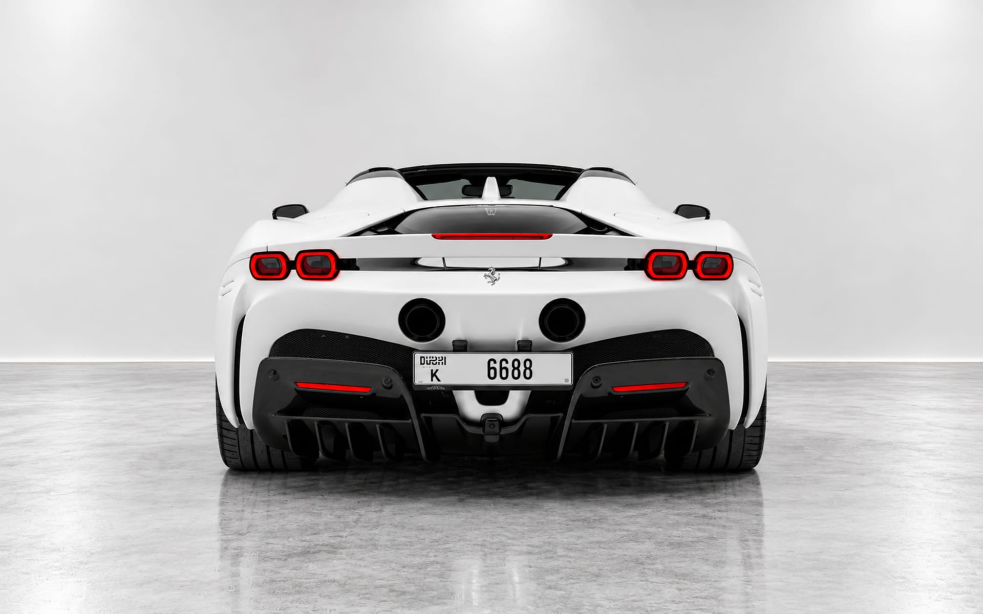 Ferrari SF90 Spider 2024 thumbnail 3