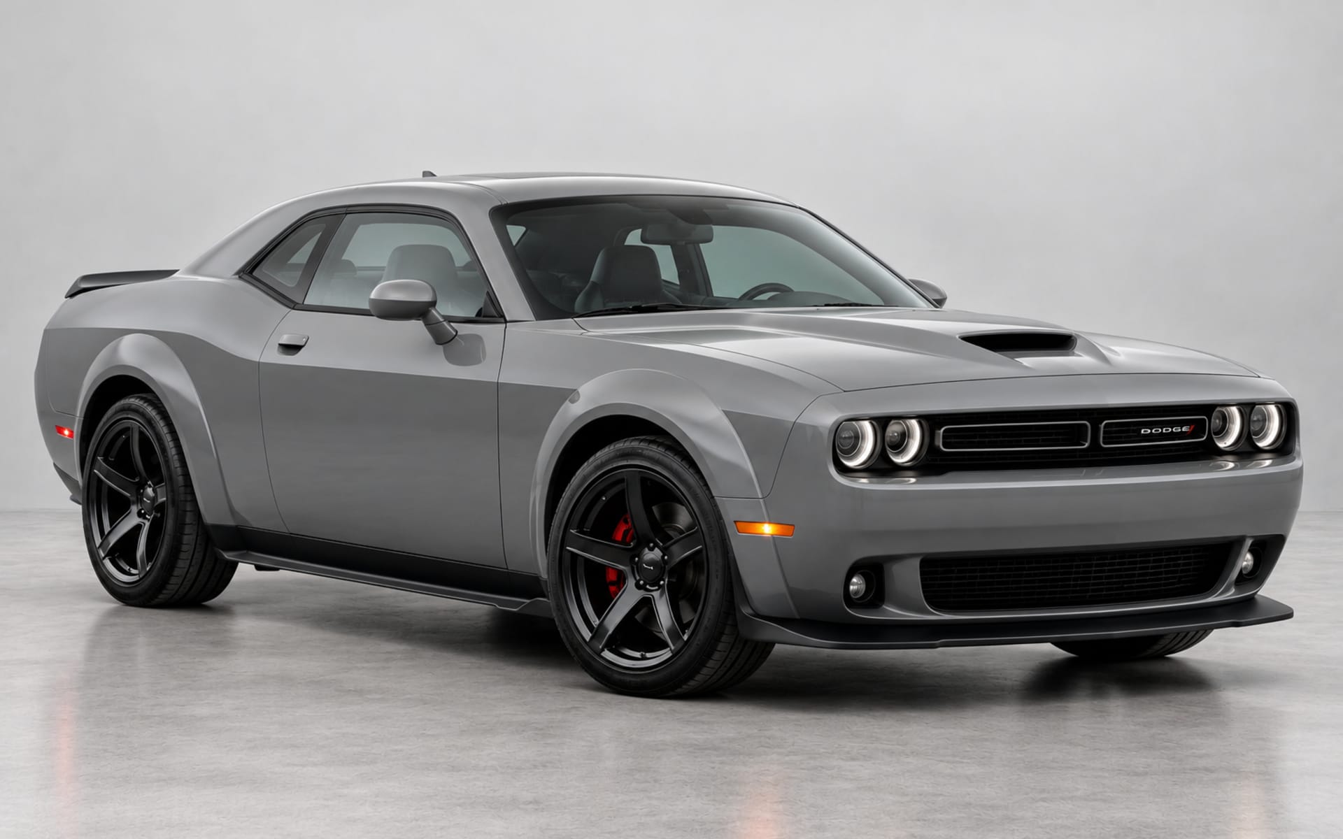 Dodge Challenger image 1