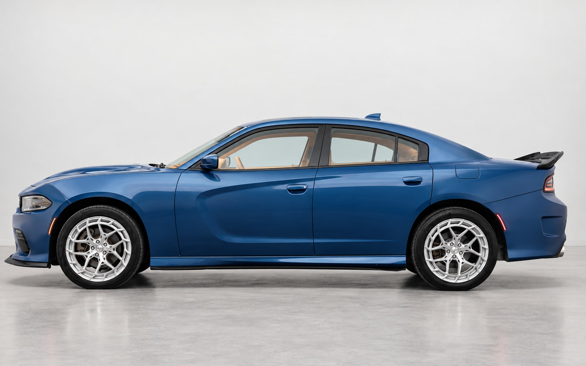 Dodge Charger GT image 1