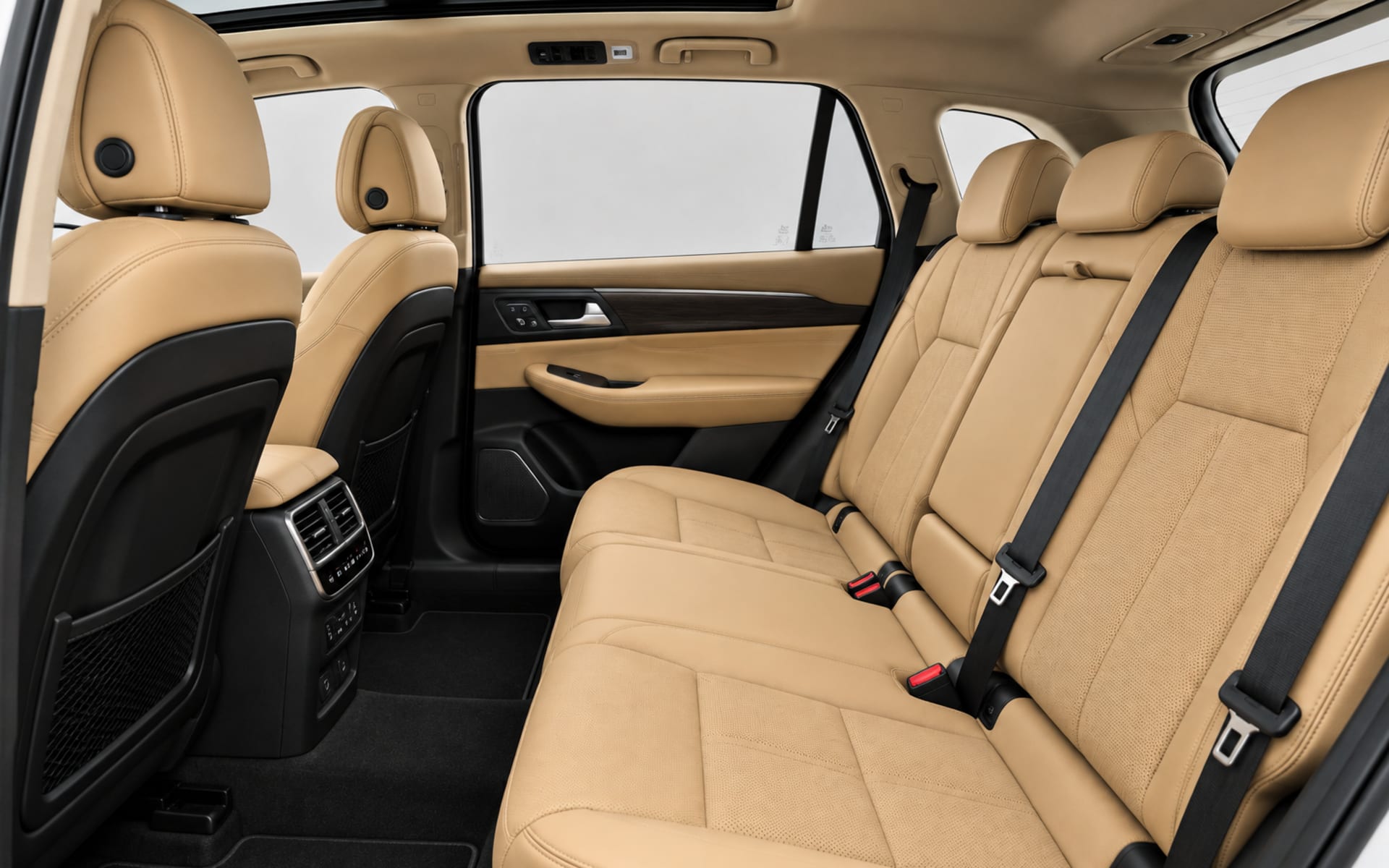 Land Rover Range Rover Vogue 2023 for rent in Dubai photo 6