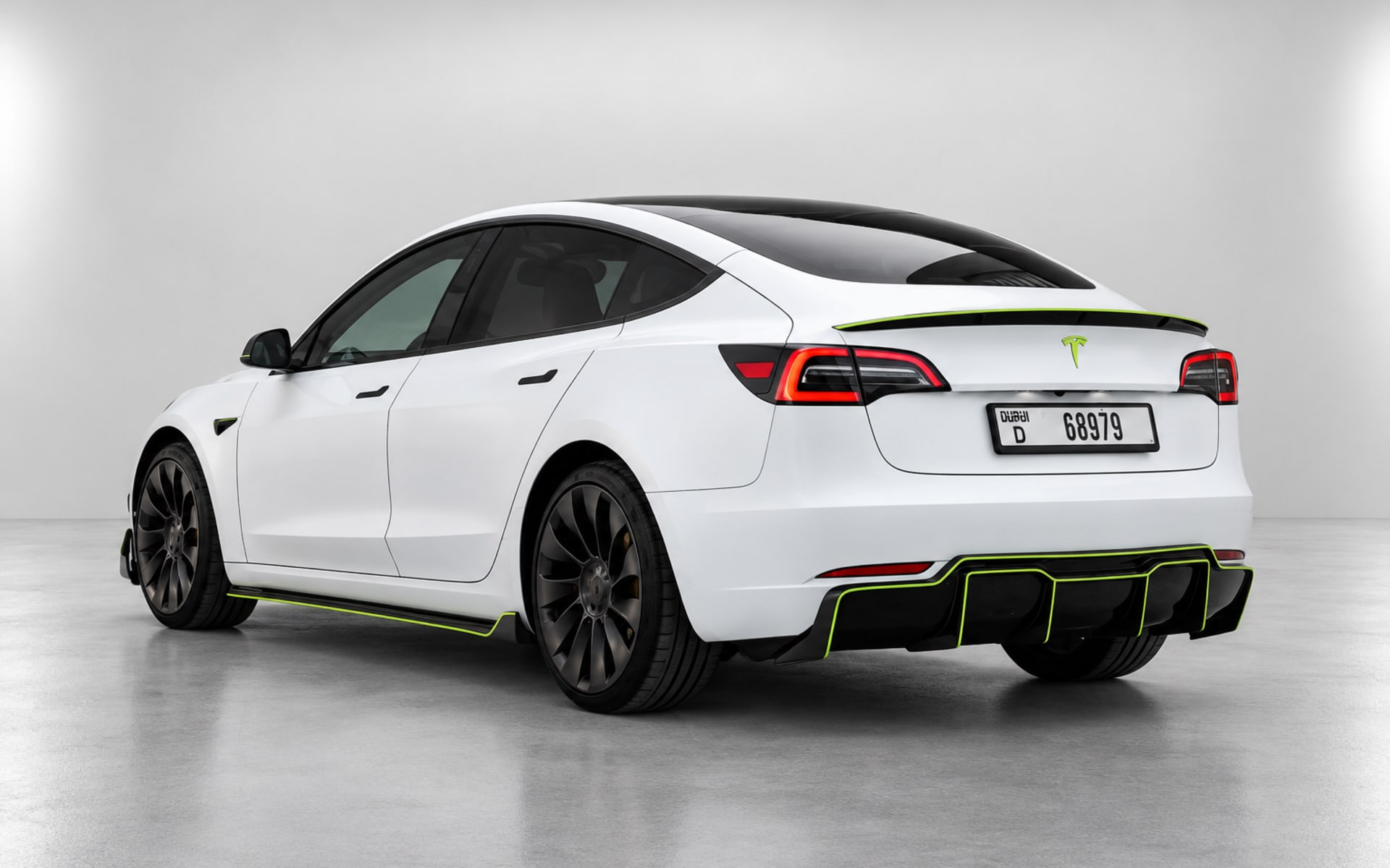 Tesla Model 3 Performance 2023 for rent in Dubai photo 3