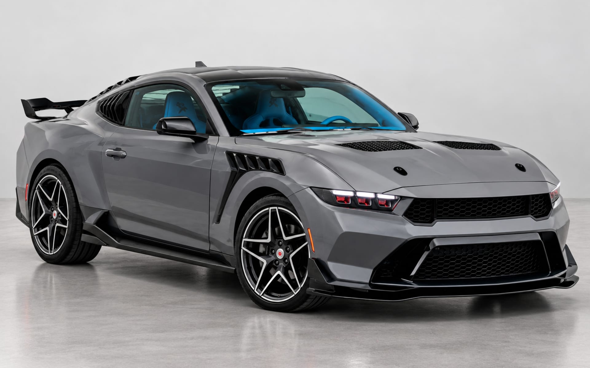 Ford Mustang image 1
