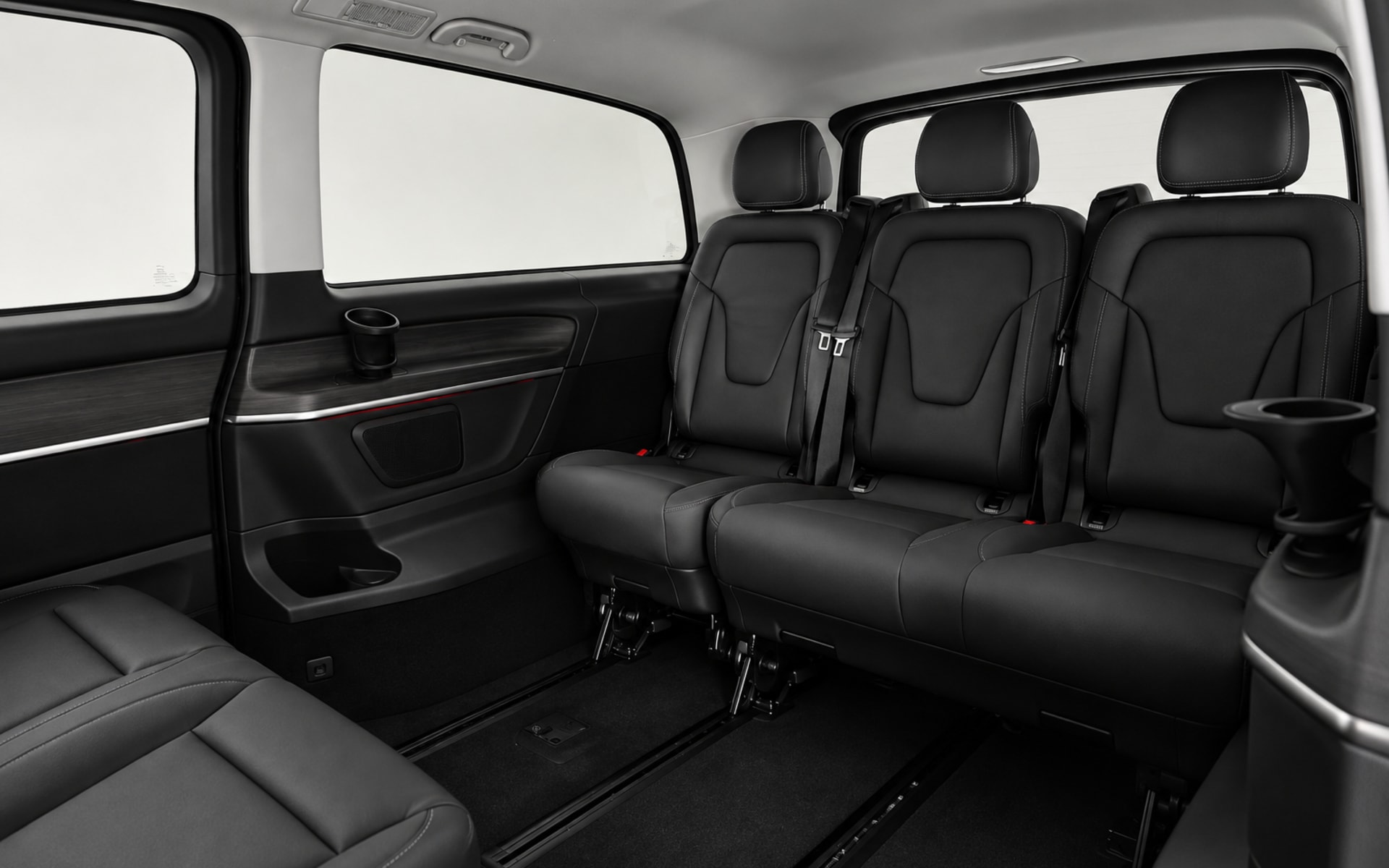 Mercedes-Benz V 300 2025 for rent in Dubai photo 7