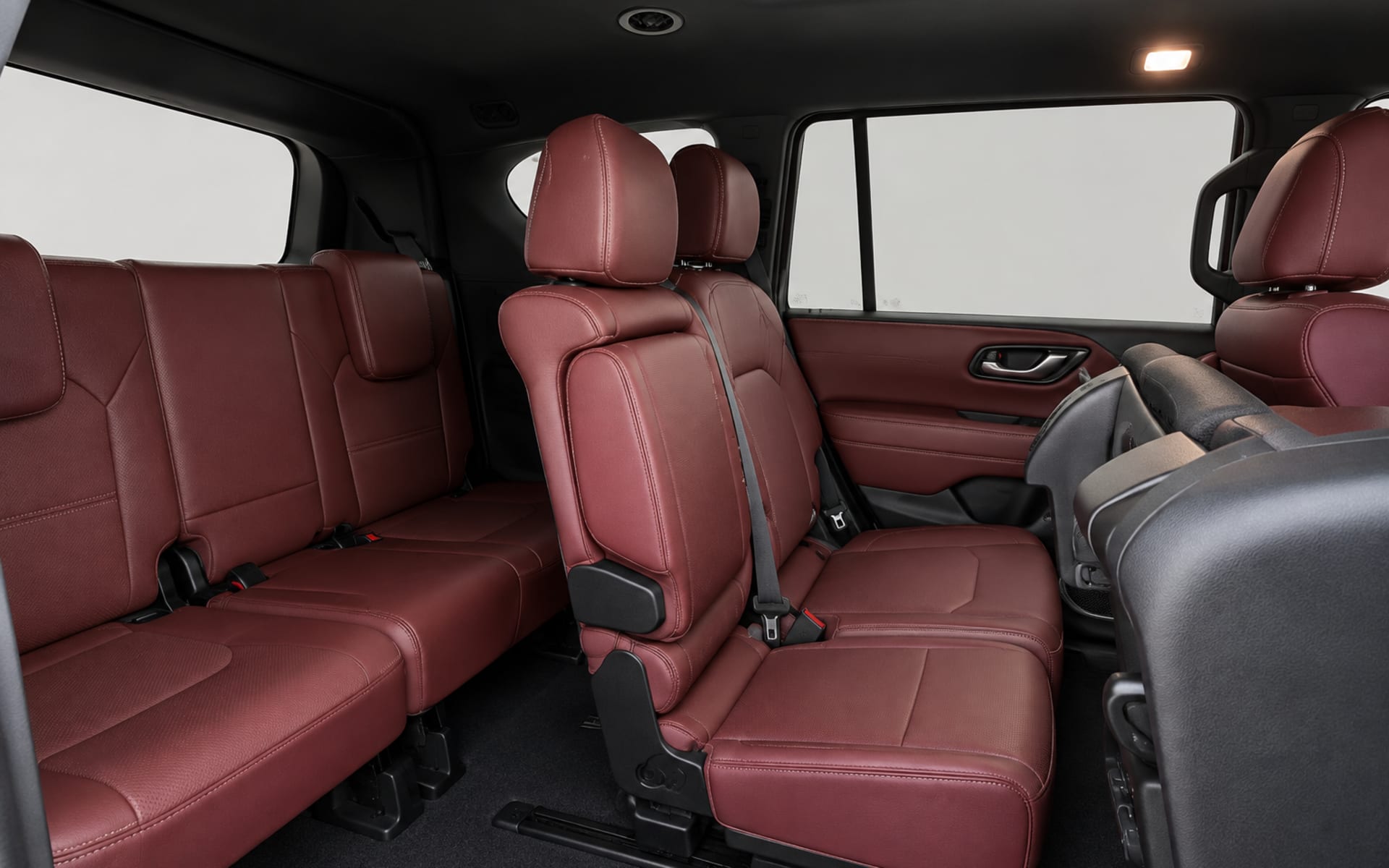 Nissan Patrol Platinum 2023 for rent in Dubai photo 6