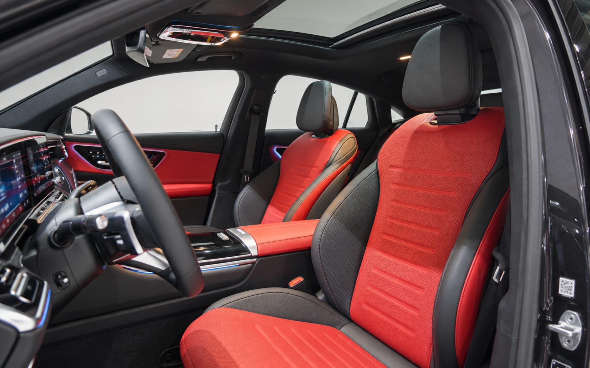 Mercedes-Benz GLC 200 4MATIC Coupe 2025 for rent in Dubai photo 4