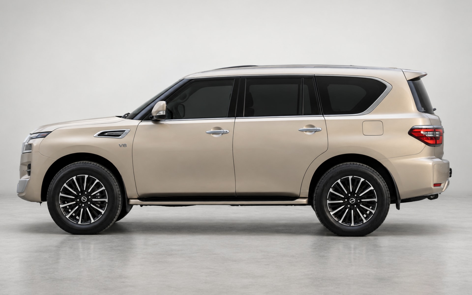 Nissan Patrol 2021 for rent in Dubai photo 2