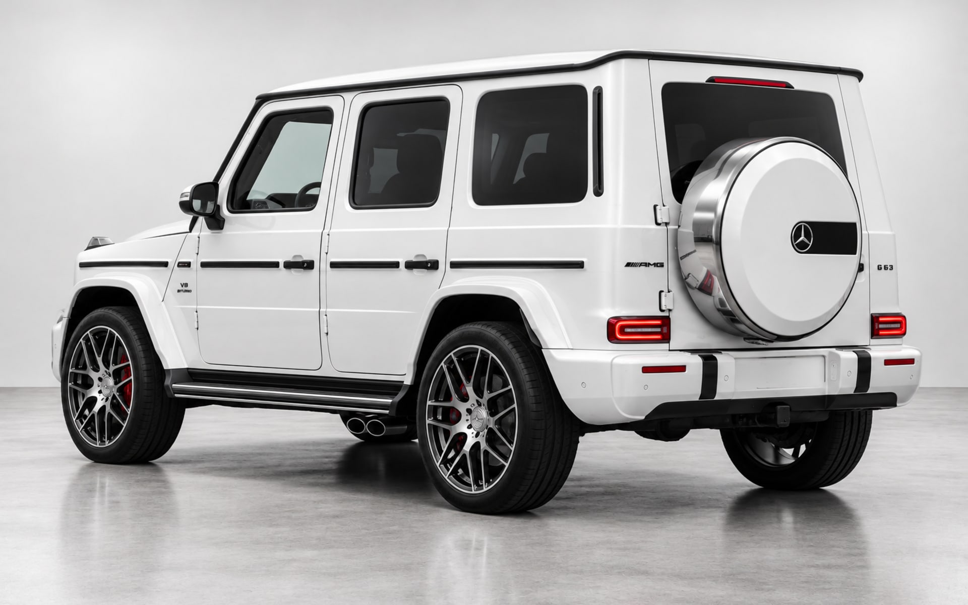 Mercedes-Benz G 63 AMG 2025 thumbnail 3