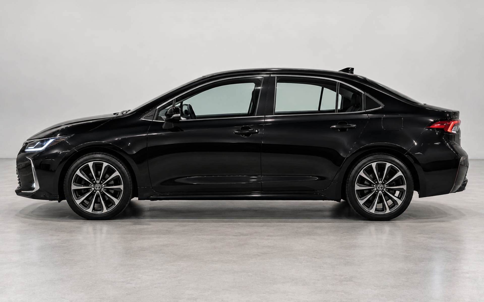 Toyota Corolla image 1