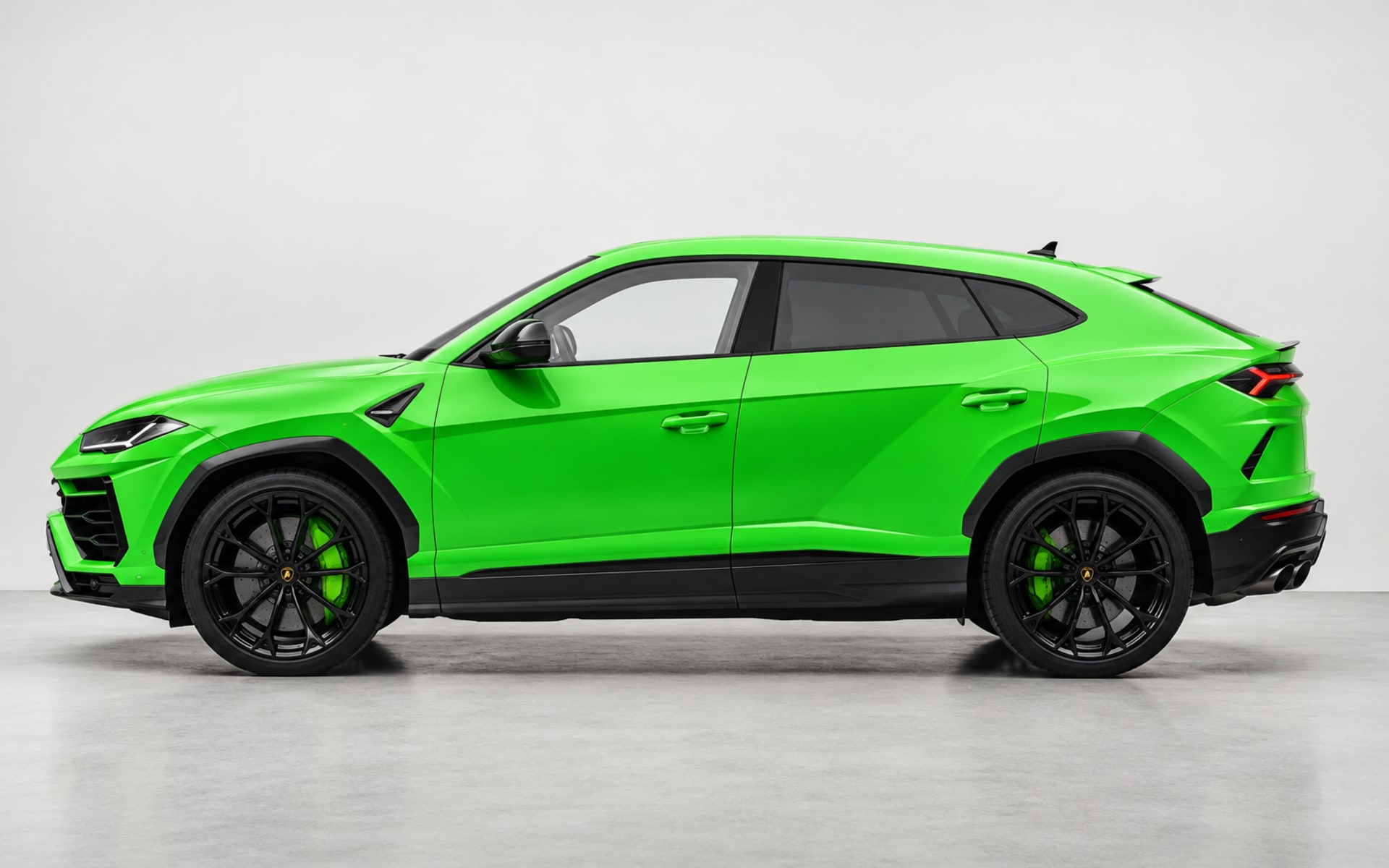 Lamborghini Urus 2024 for rent in Dubai photo 2