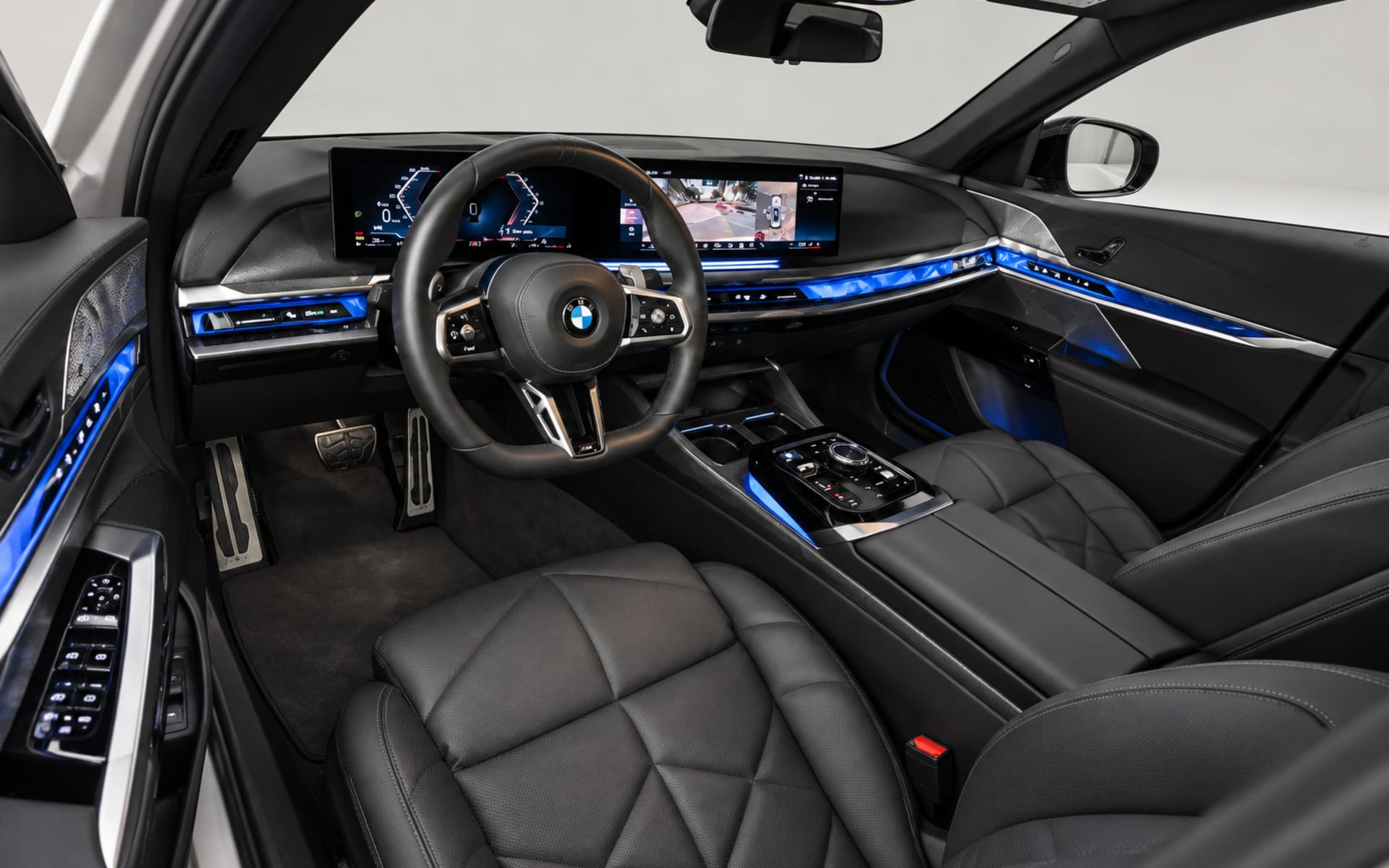 BMW 740i 2025 for rent in Dubai photo 4