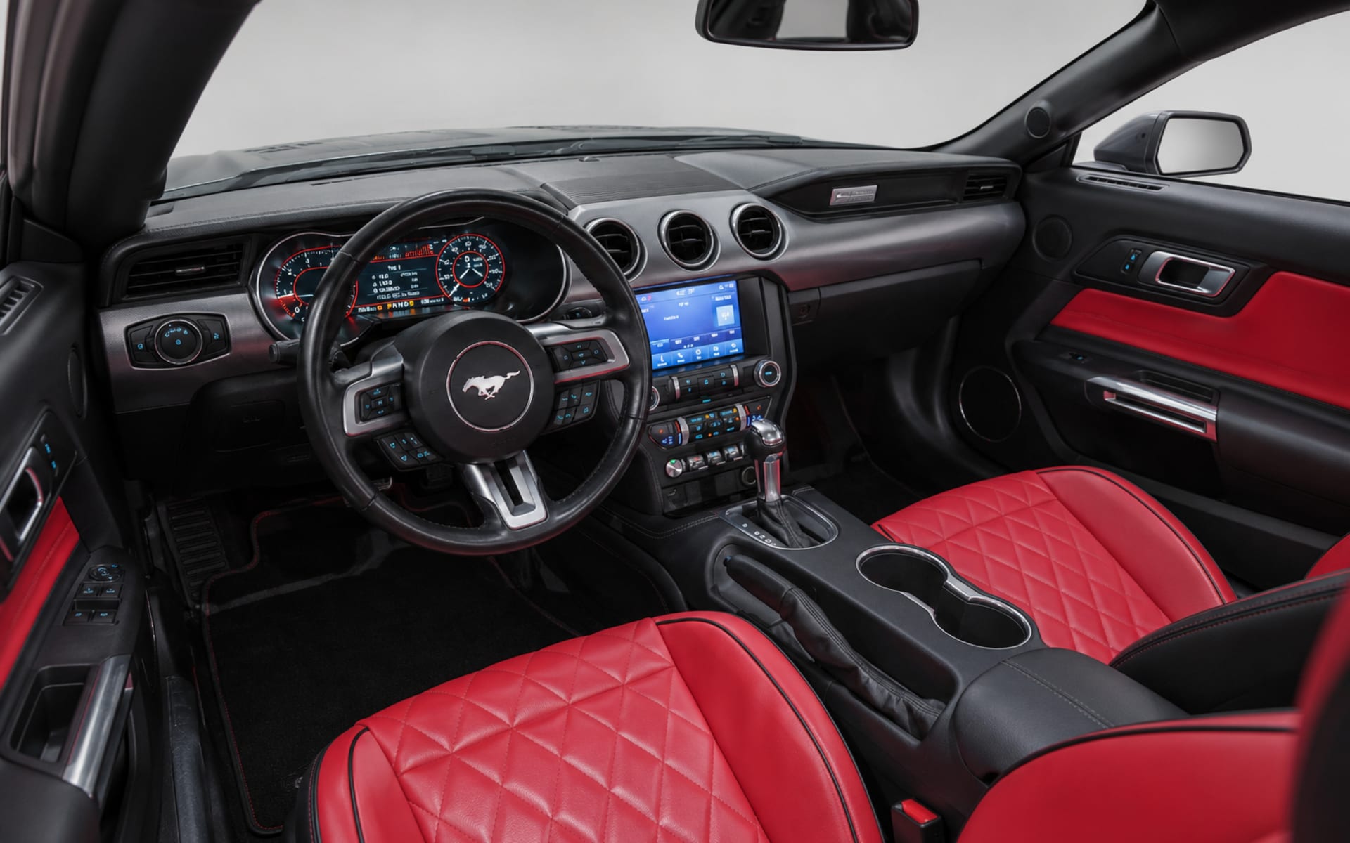 Ford Mustang EcoBoost 2023 for rent in Dubai photo 4