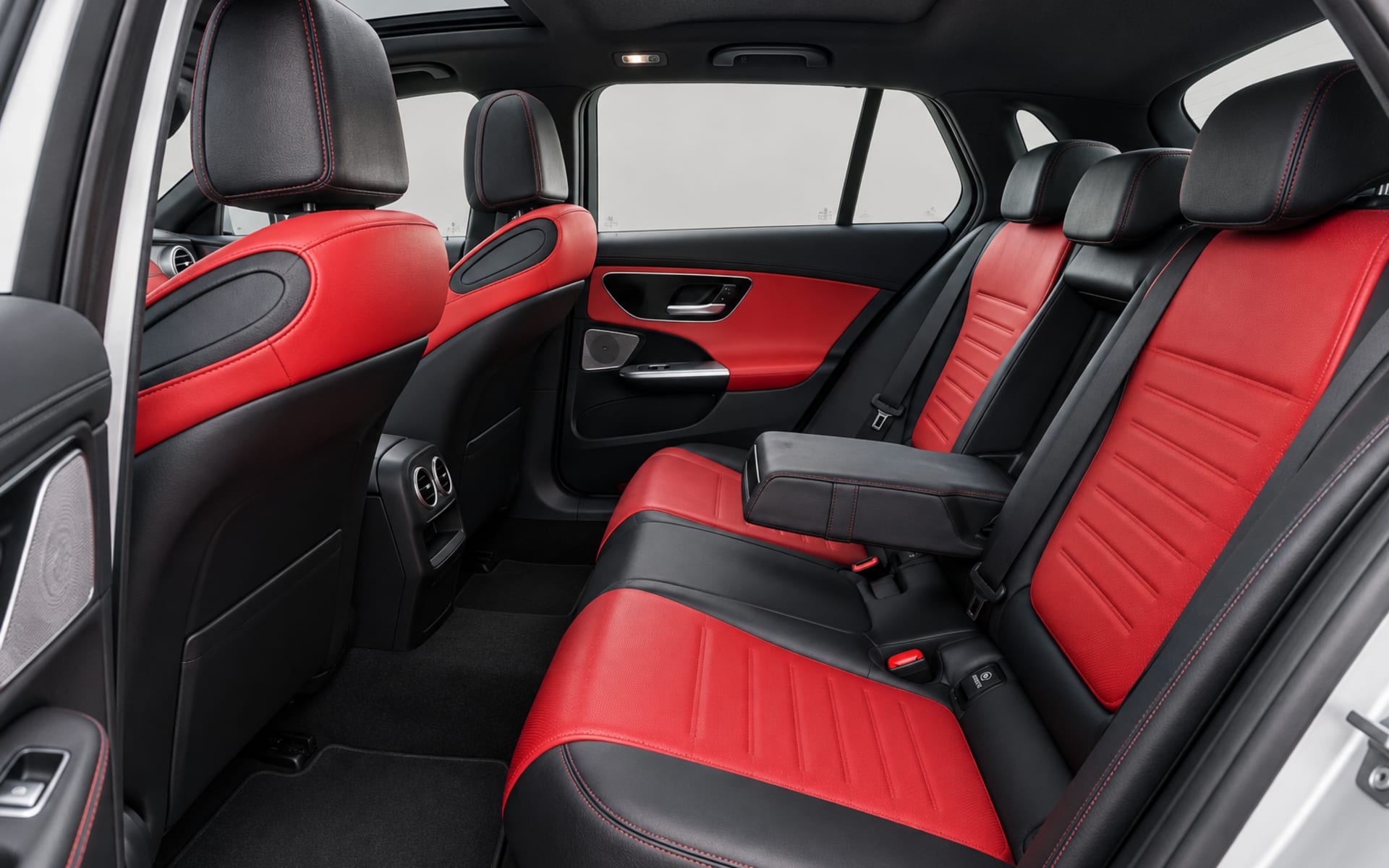 Mercedes-Benz C 300 2025 for rent in Dubai photo 5