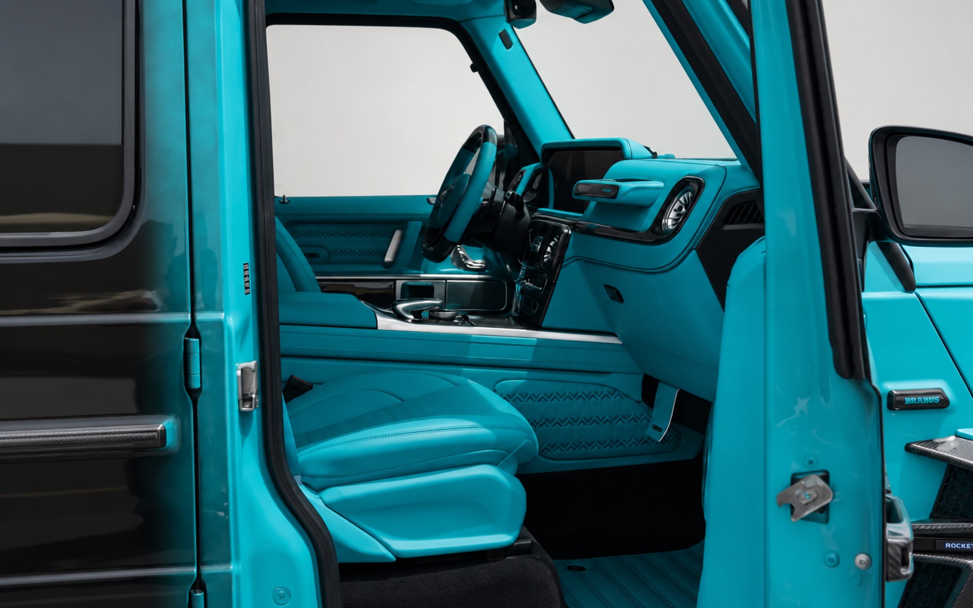 Mercedes-Benz G 63 AMG Brabus 900 Rocket 2024 for rent in Dubai photo 4