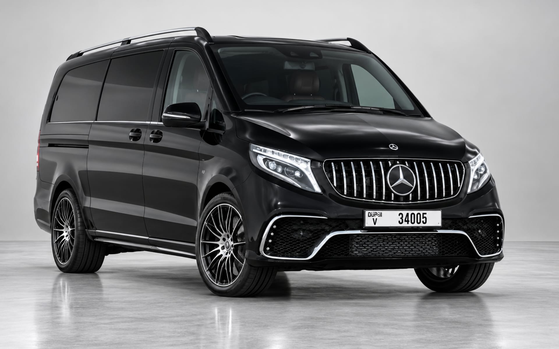 Mercedes-Benz V 250 VIP Falcon Edition image 1