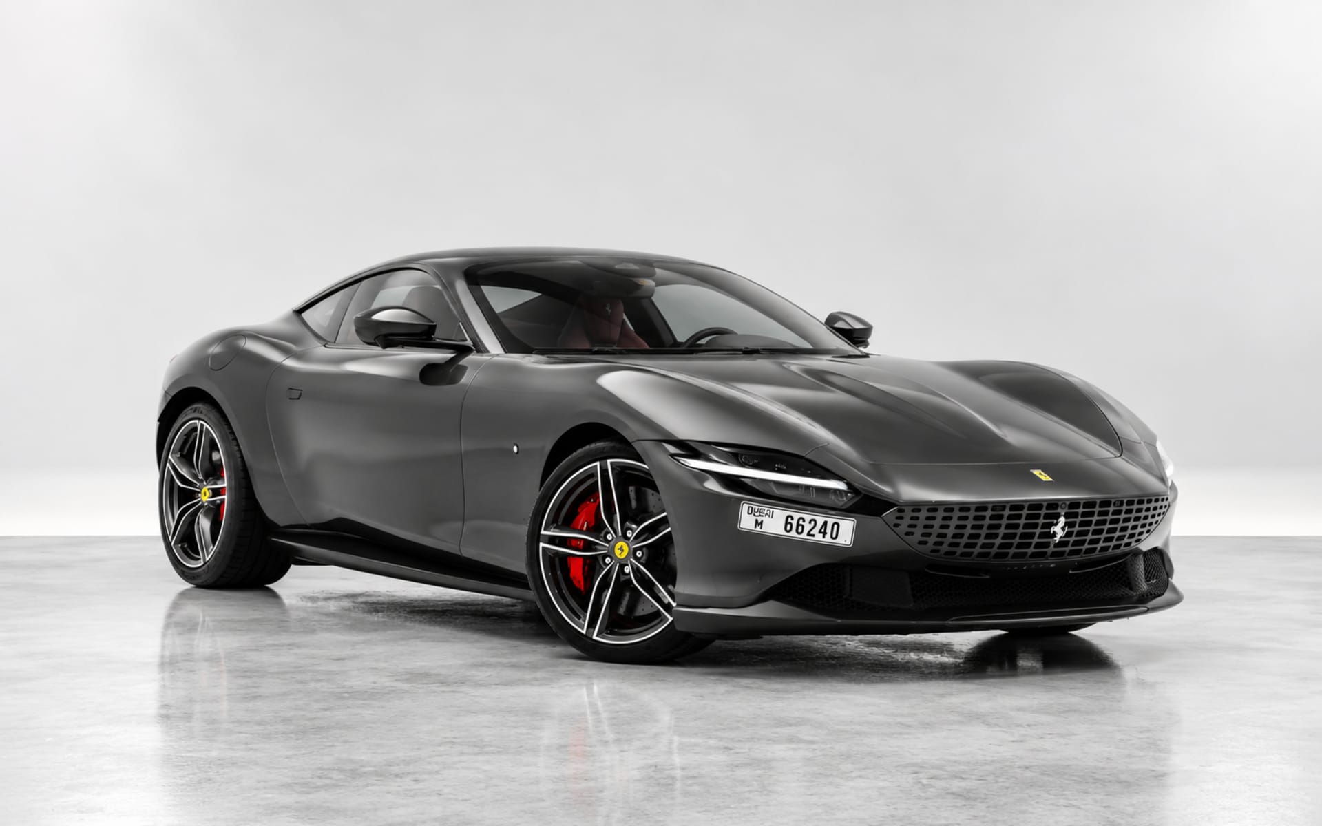 Ferrari Roma 2025 - image 1