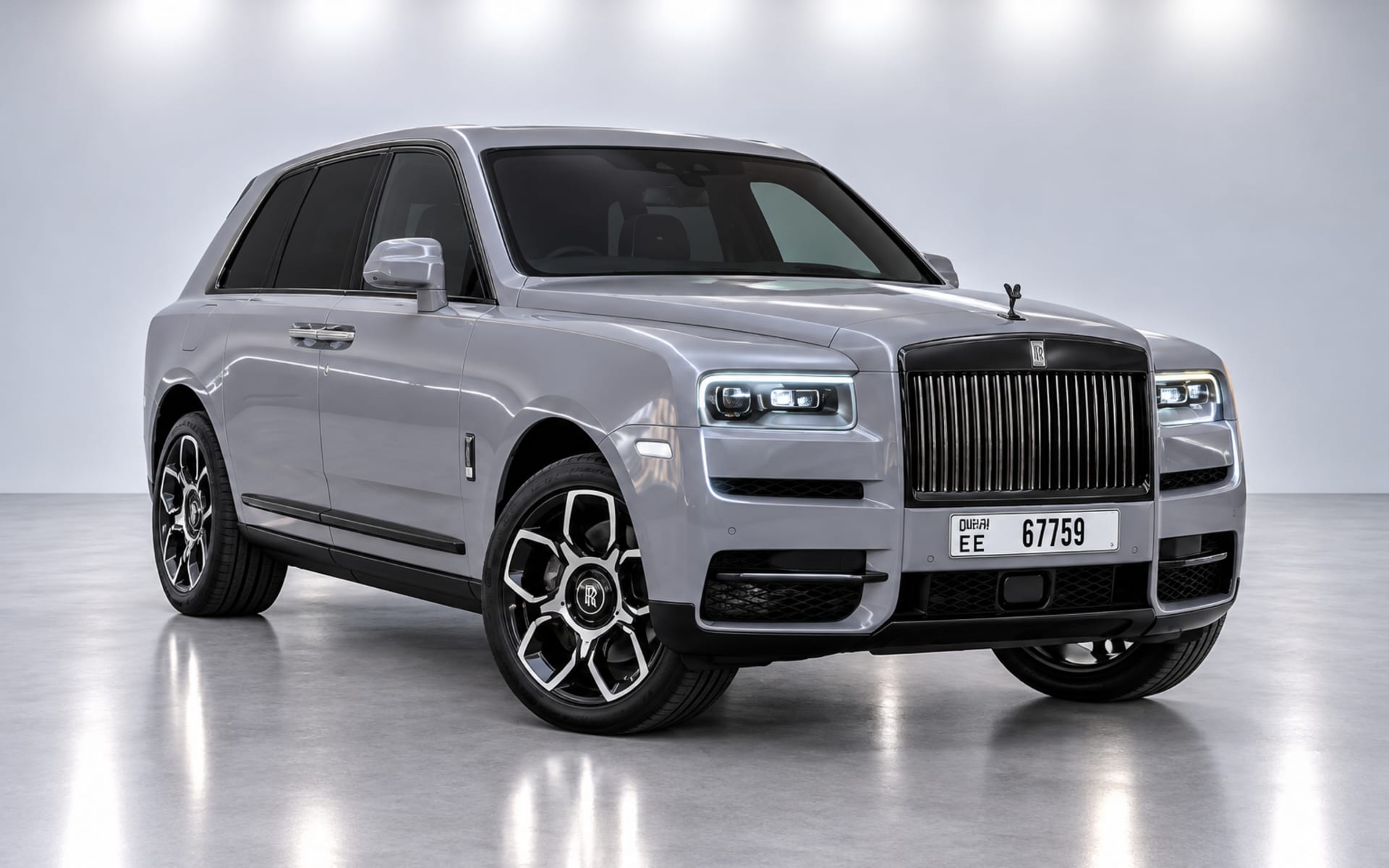 Rolls-Royce Cullinan Black Badge 2024 - image 1