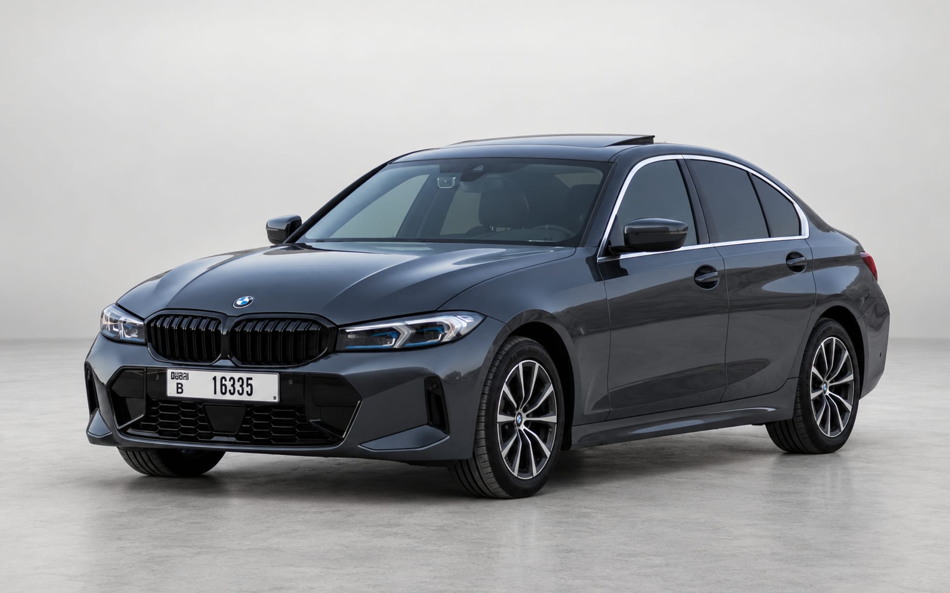 BMW 320i 2022 for rent in Dubai photo 3
