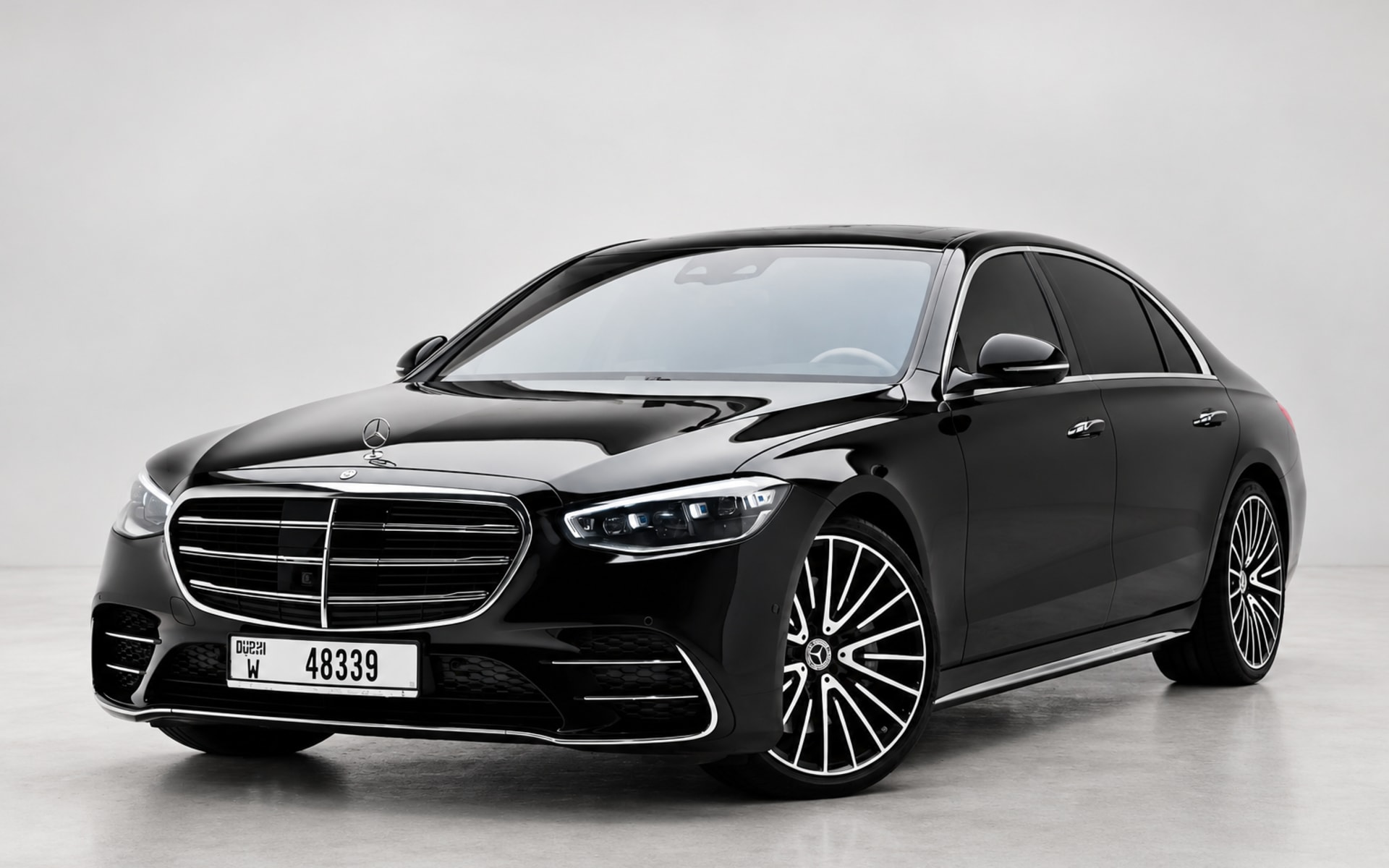 Mercedes-Benz S 500 2024 thumbnail 3