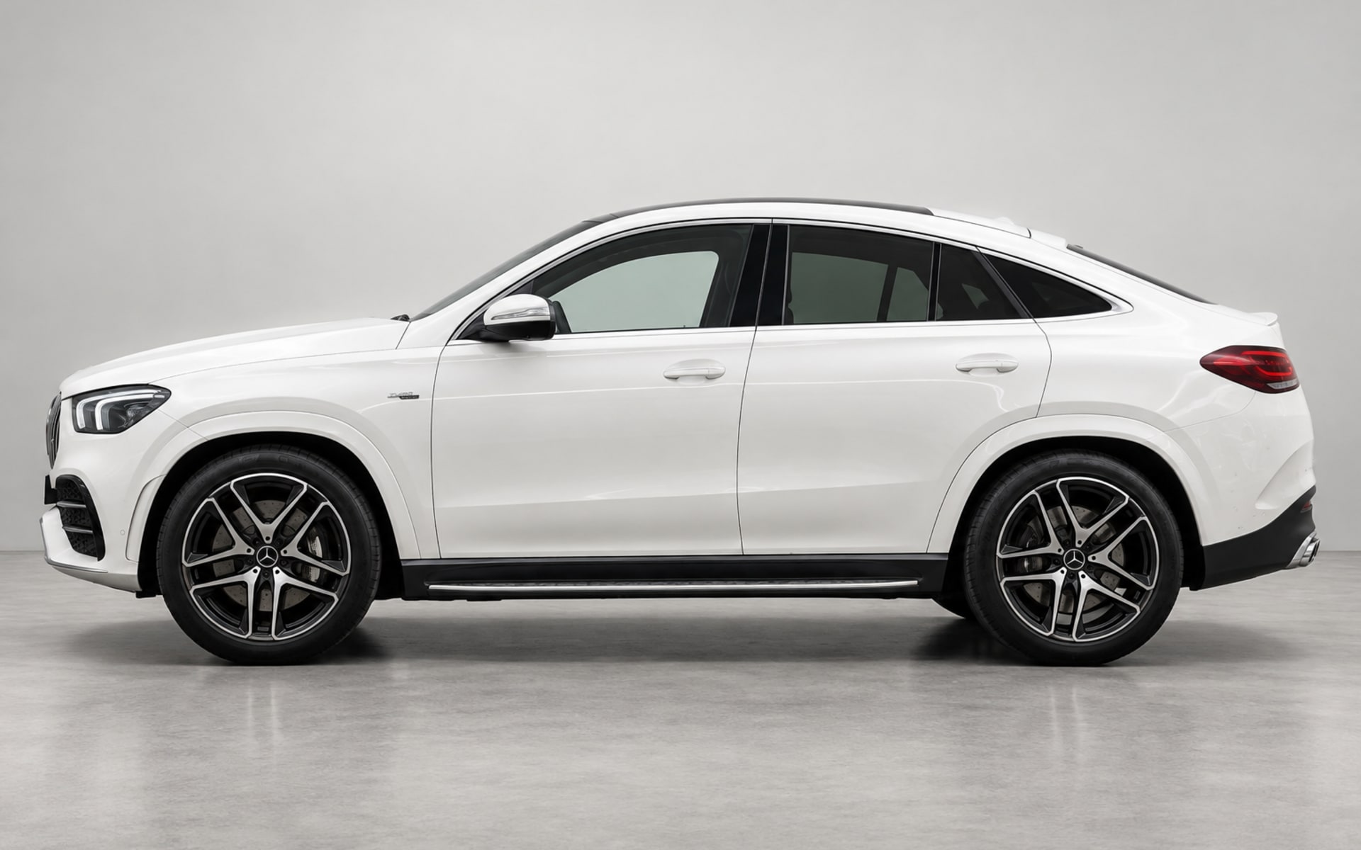 Mercedes-Benz GLE 53 AMG Coupe 2023 for rent in Dubai photo 2