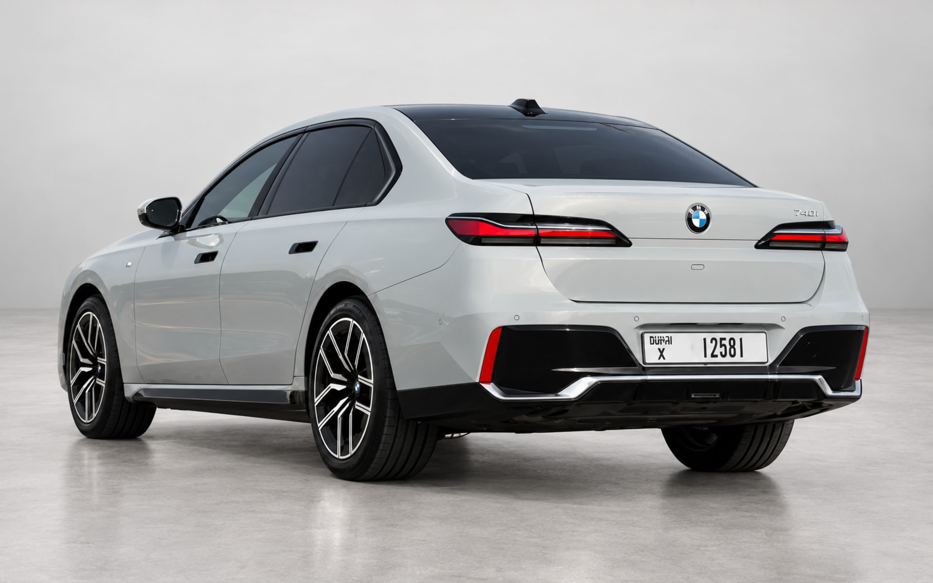 BMW 735i 2024 for rent in Dubai photo 3