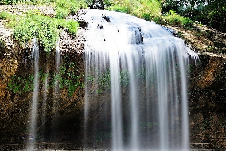 preen_waterfall_4_inqxbt.jpg