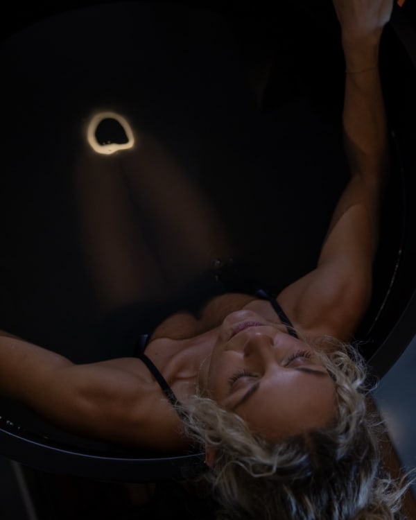 Guest in the cold plunge, seen from above