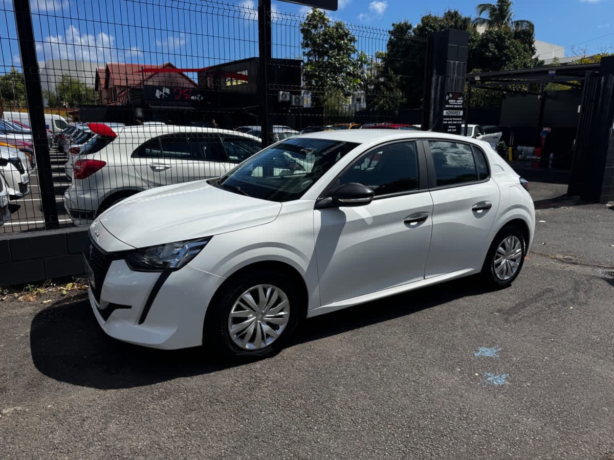 Peugeot 208 — location à La Réunion